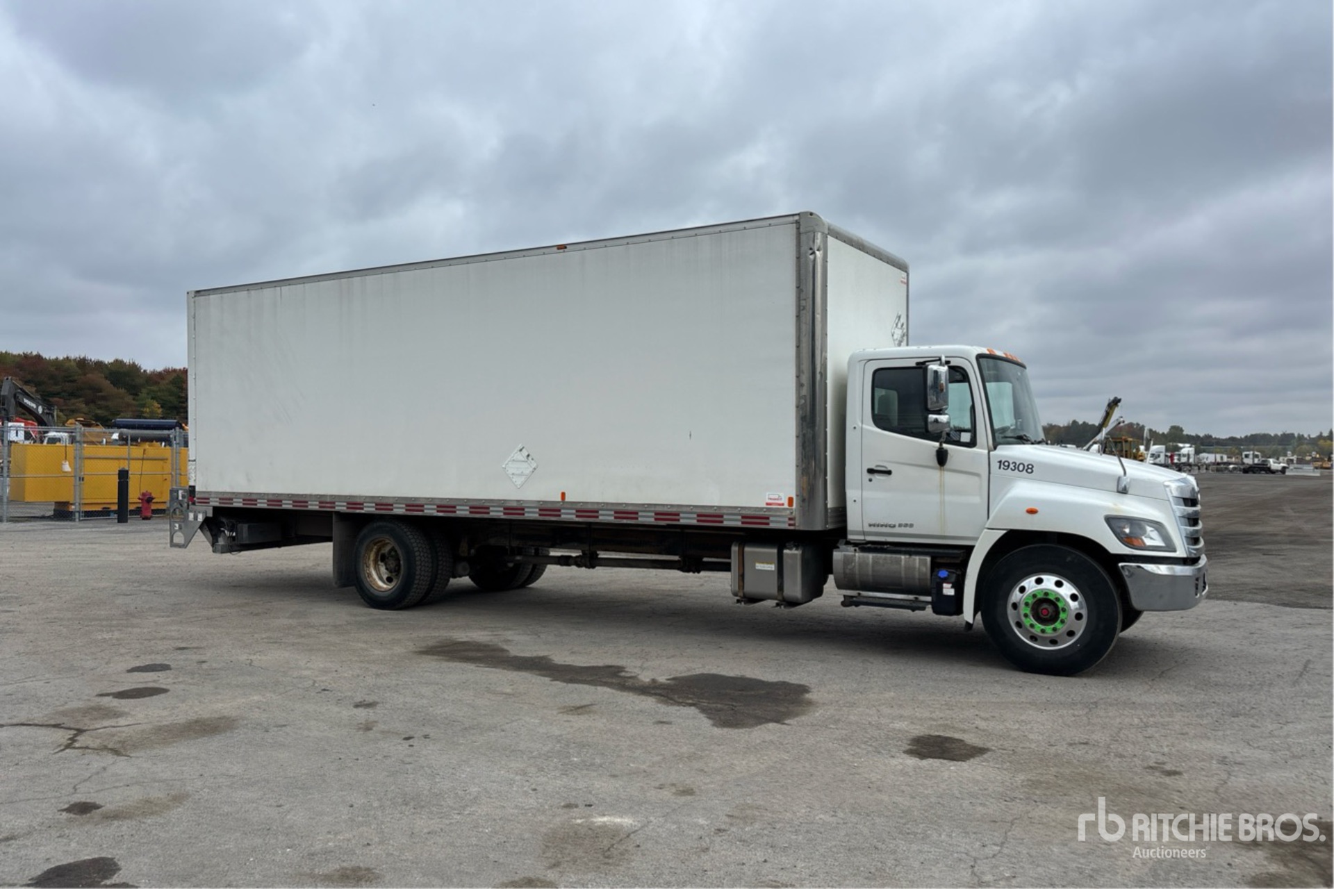 2019 Hino 358D