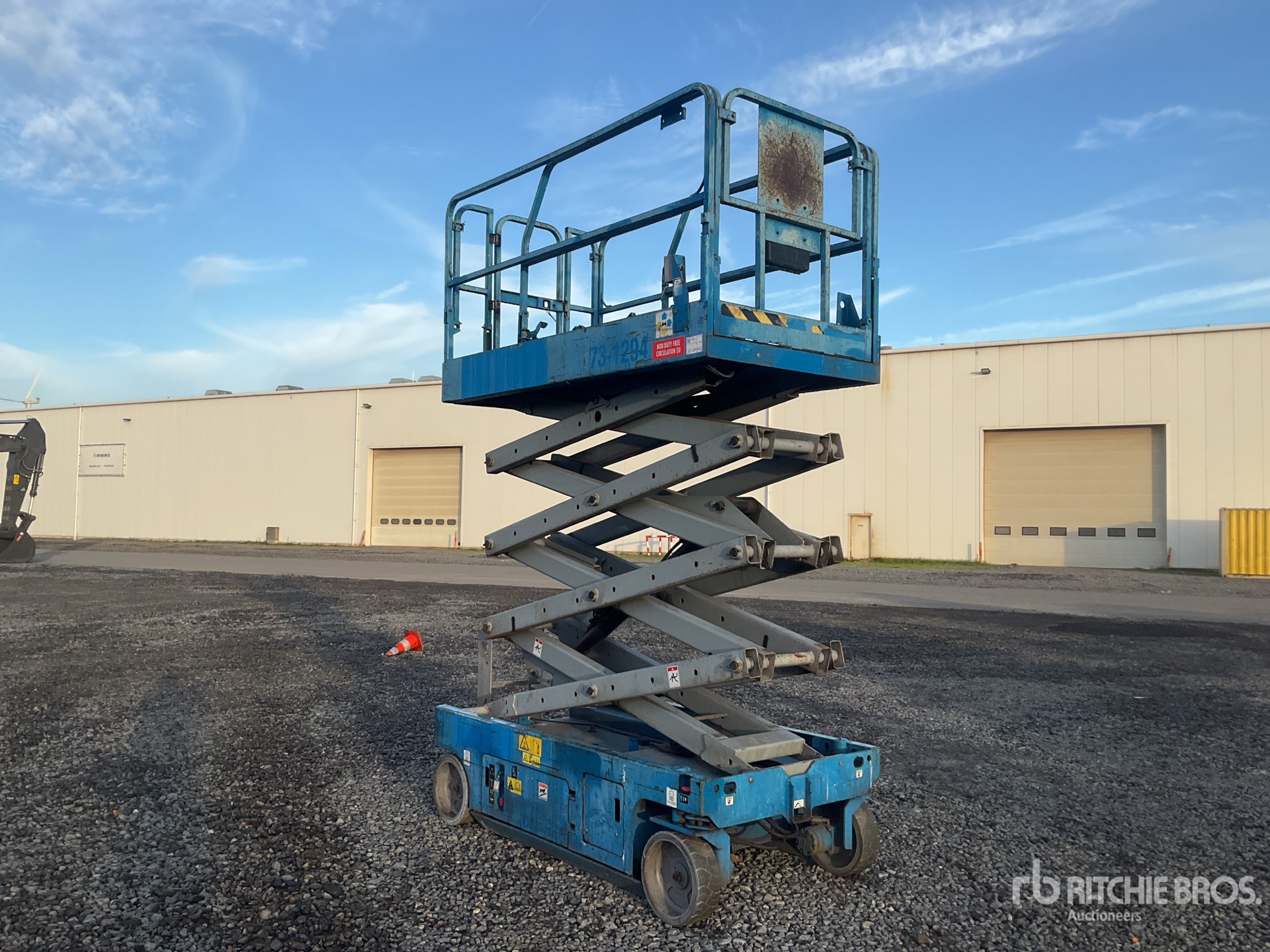 2006 Genie GS-2646