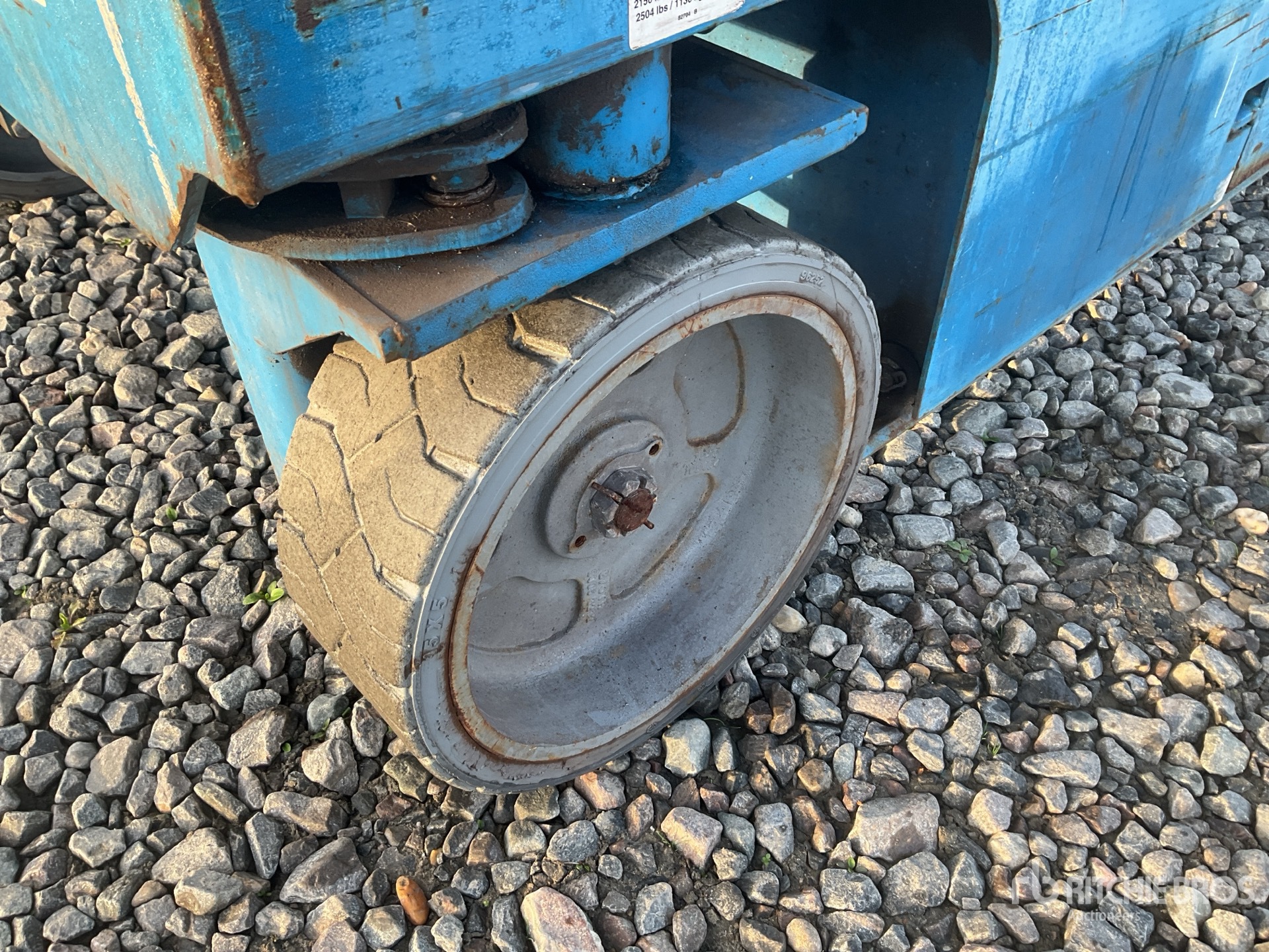 2006 Genie GS-2646