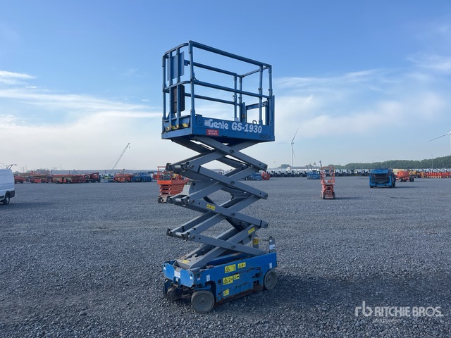 2016 Genie GS-1930 Scissor Lift