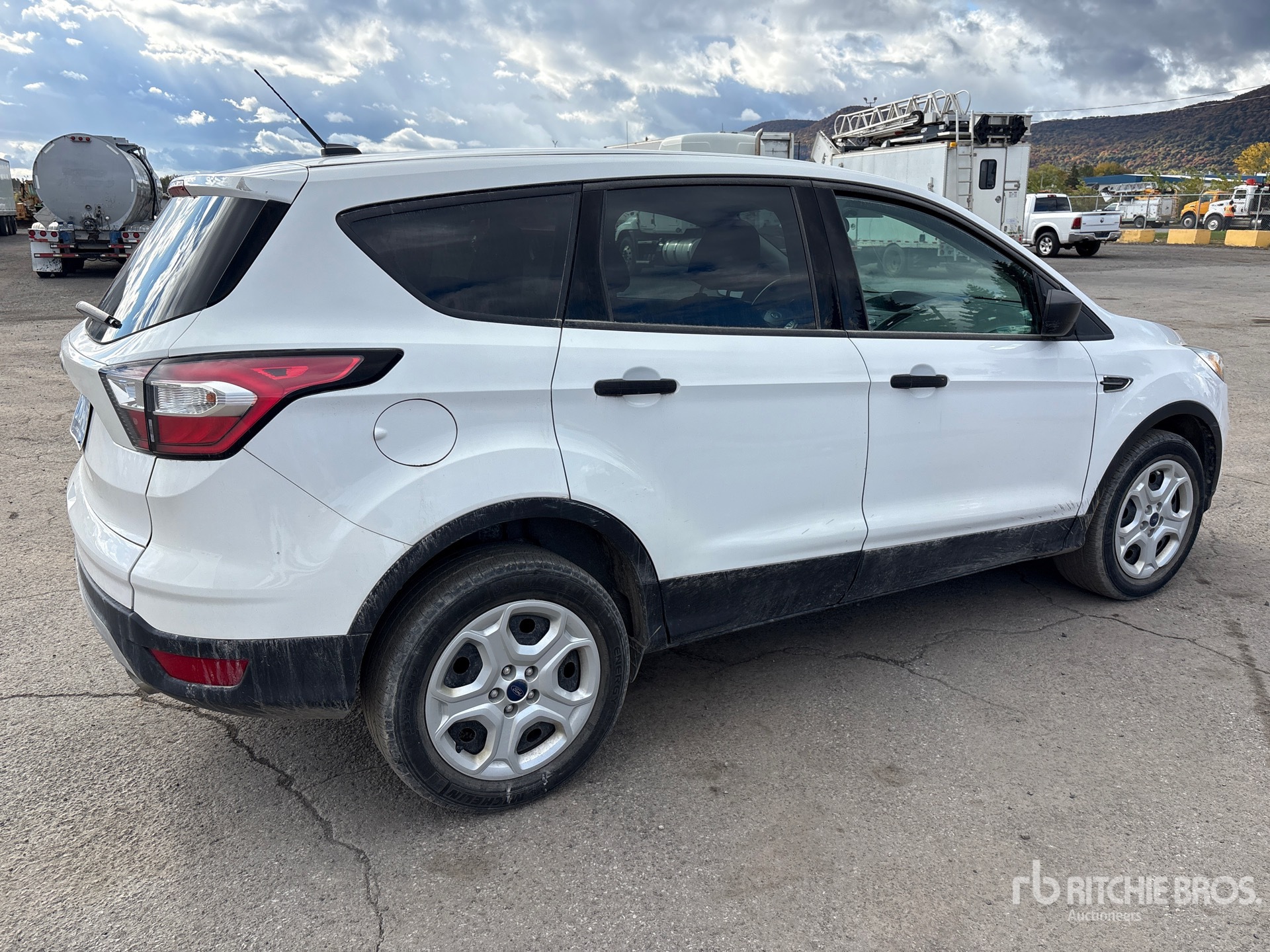2017 Ford ESCAPE