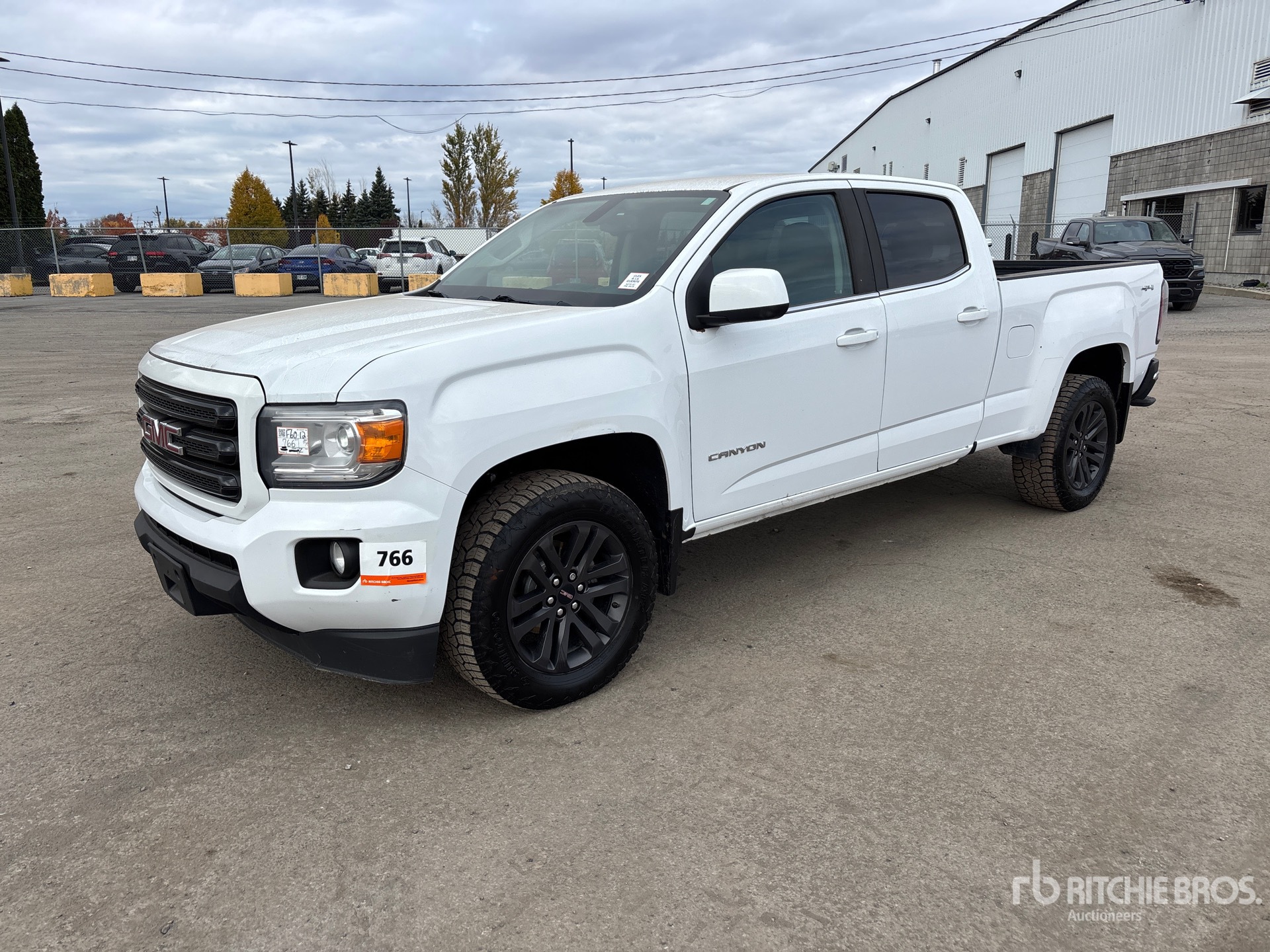 Photo of 2020 GMC CANYON