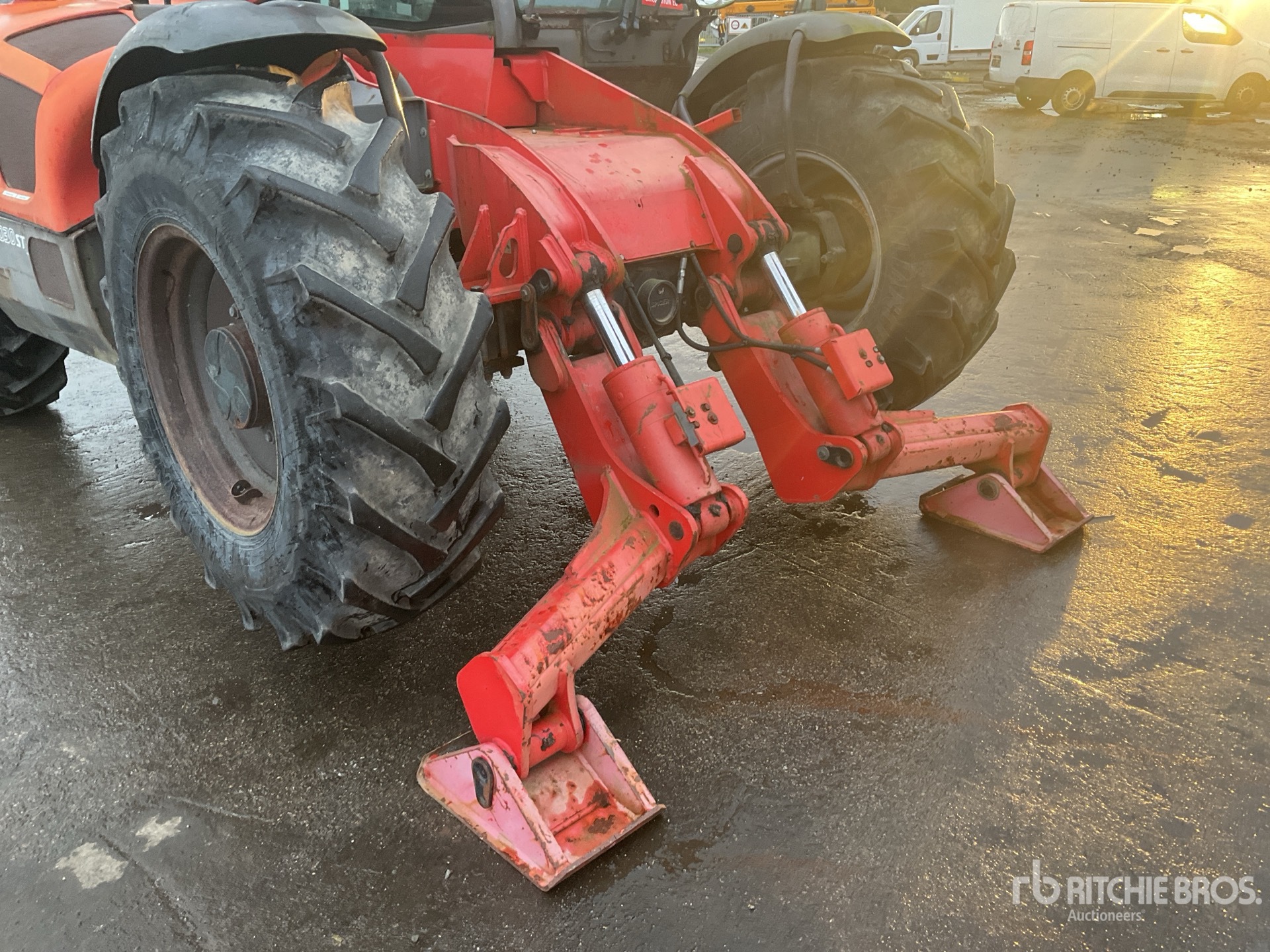 2012 Manitou MT1030