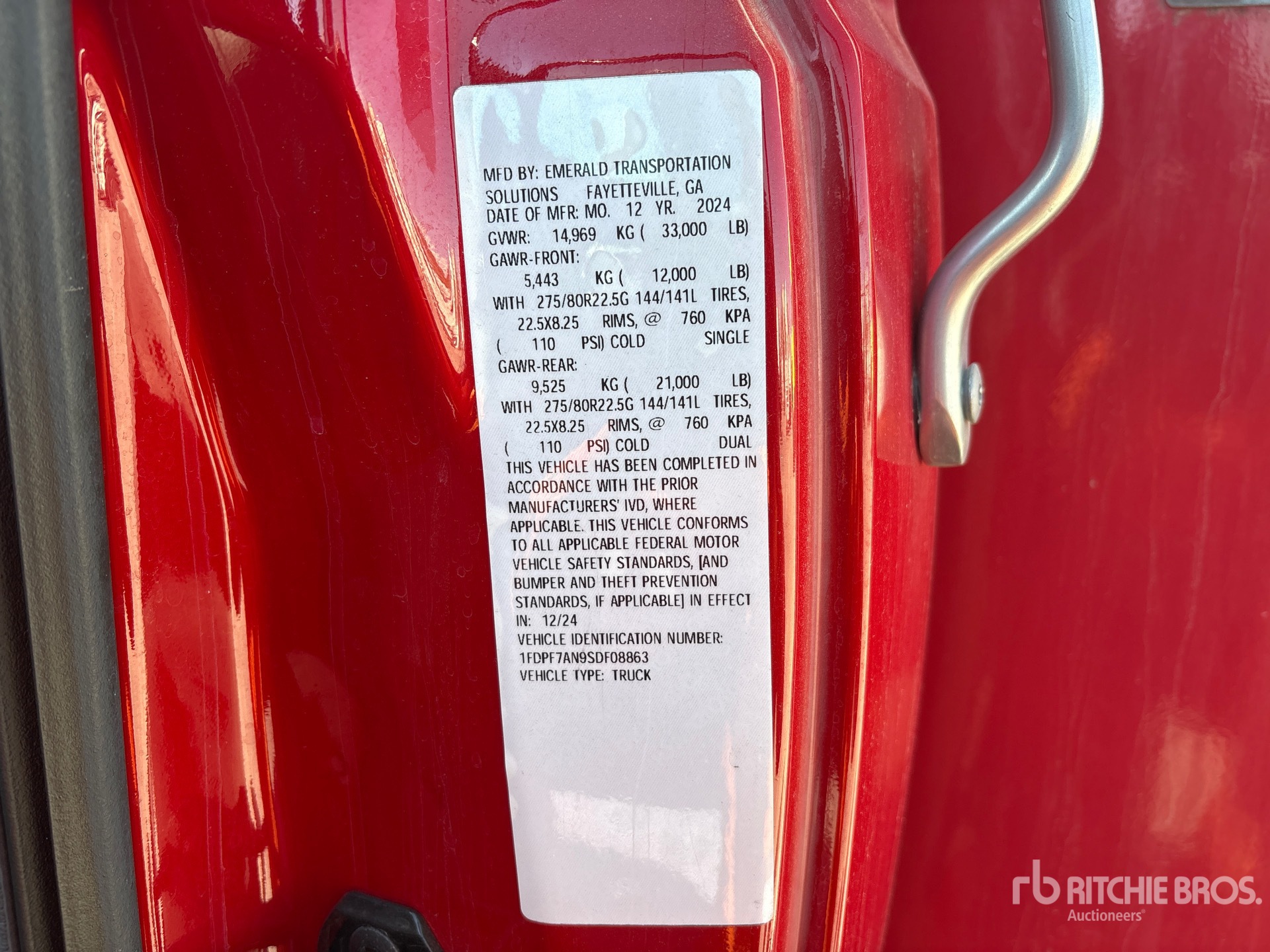 2025 Ford F-750