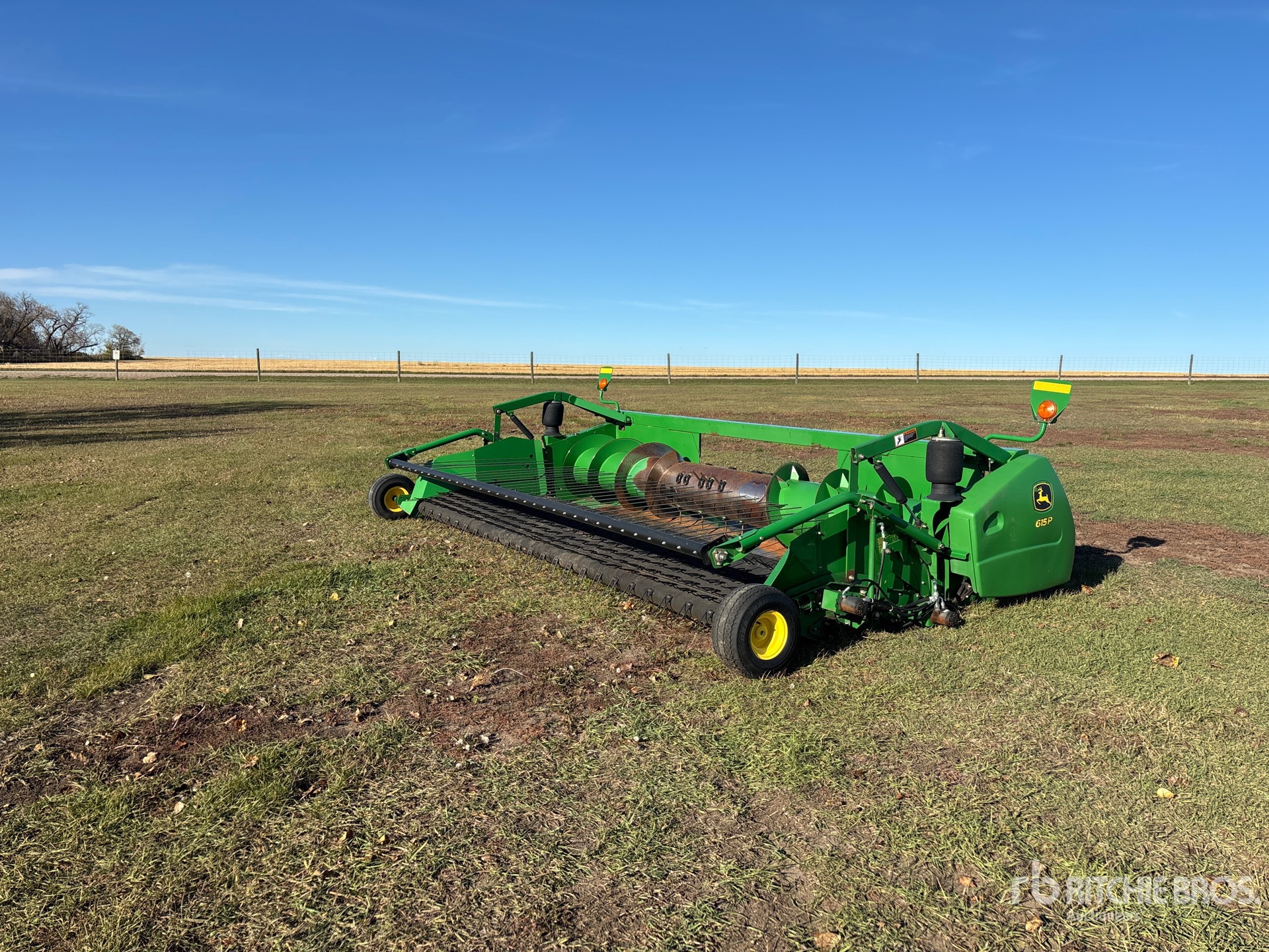 Photo of 2011 John Deere 615P
