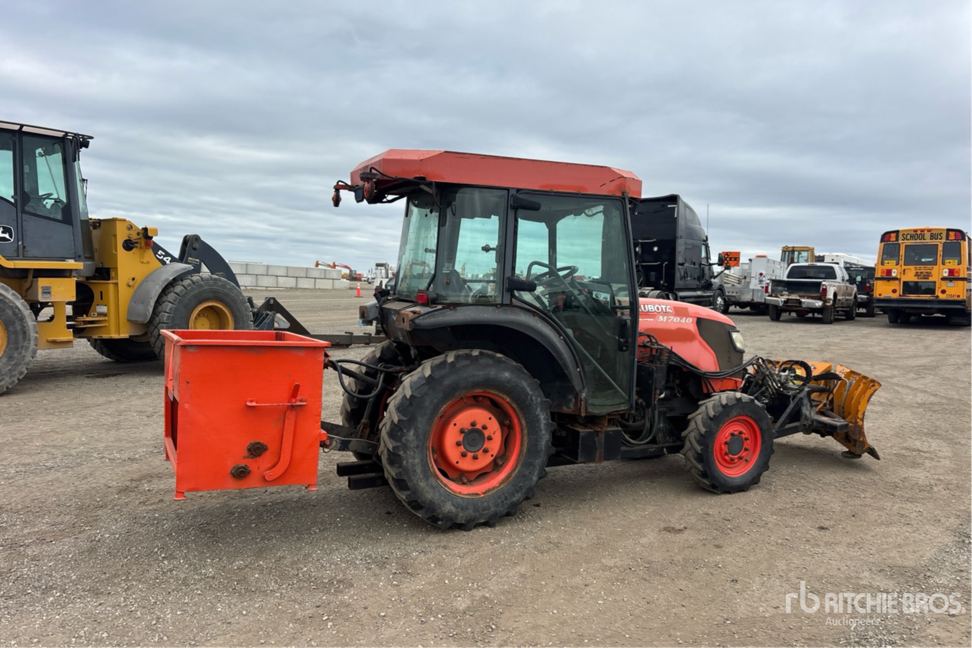 2011 Kubota M7040