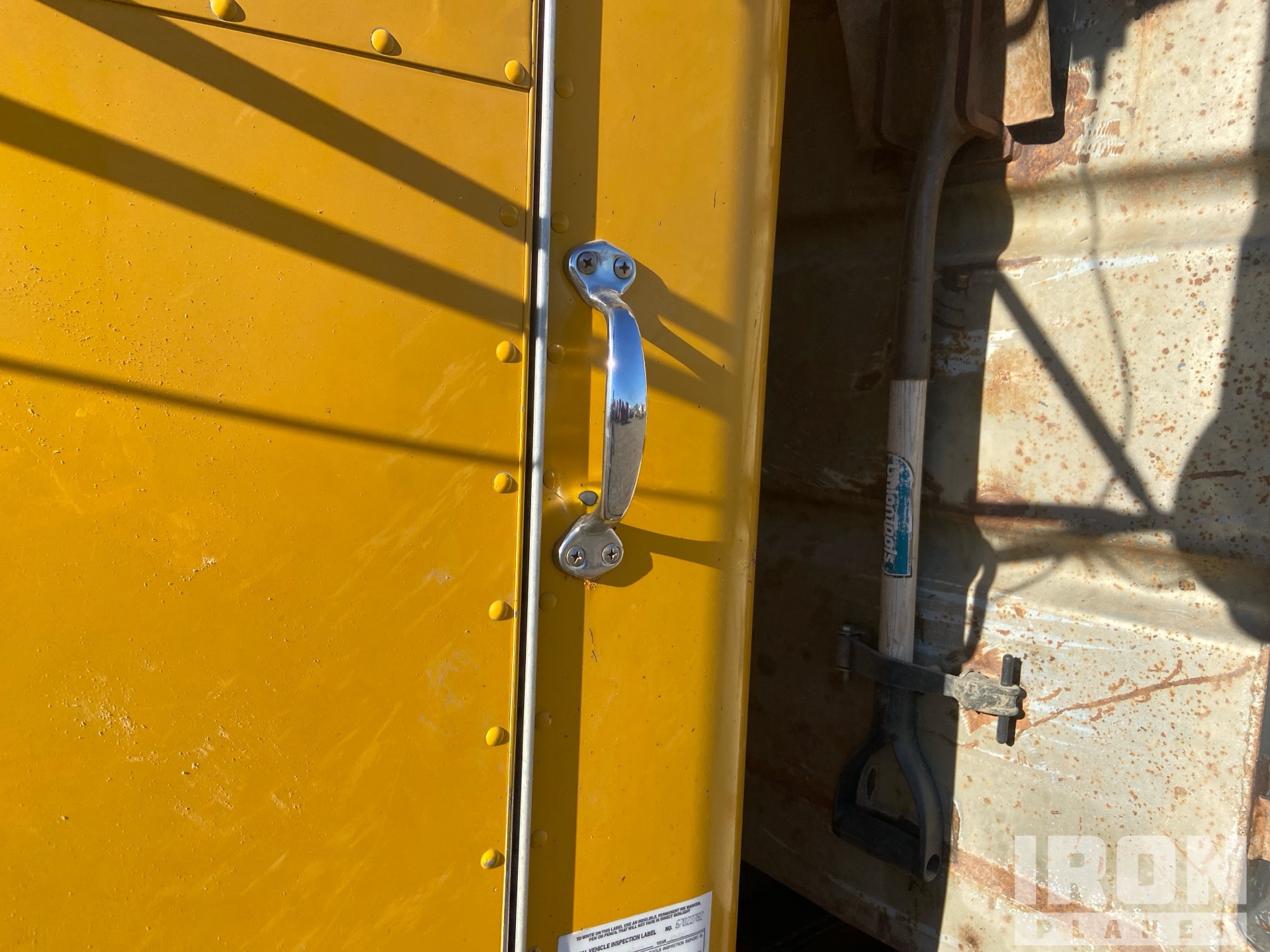 1984 Peterbilt 348