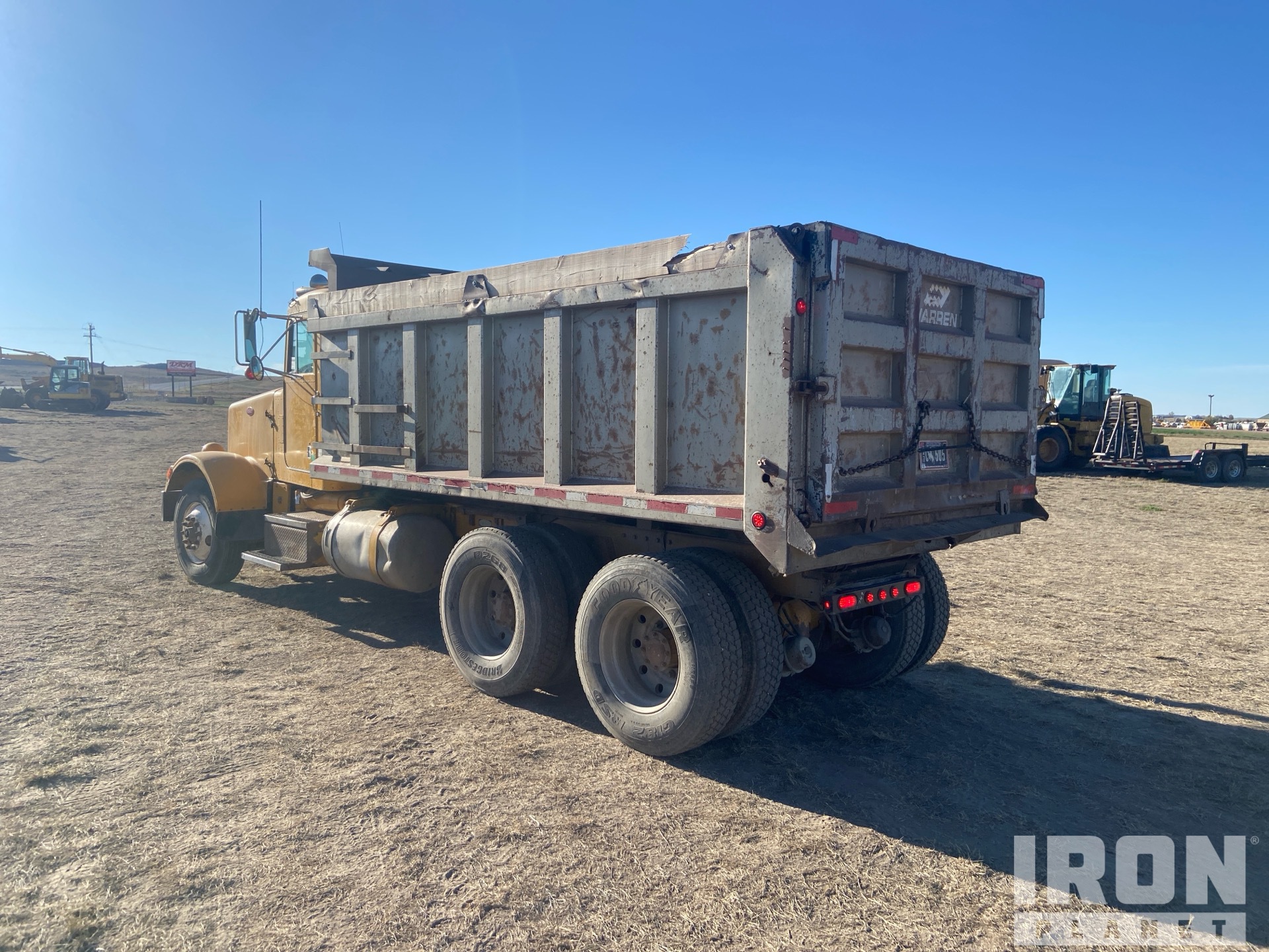 1984 Peterbilt 348