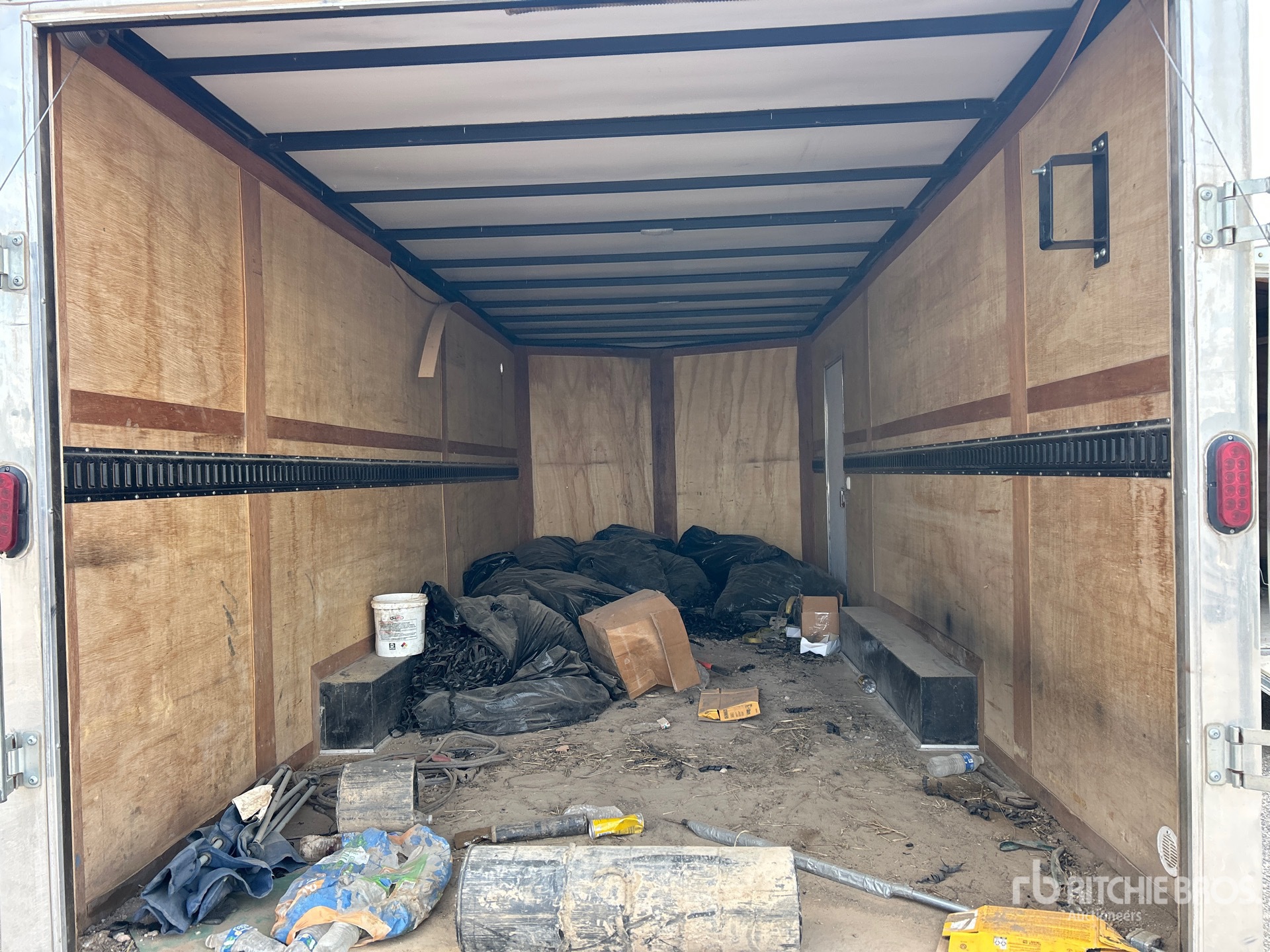 2018 Sure-Trac 20 FT T/A