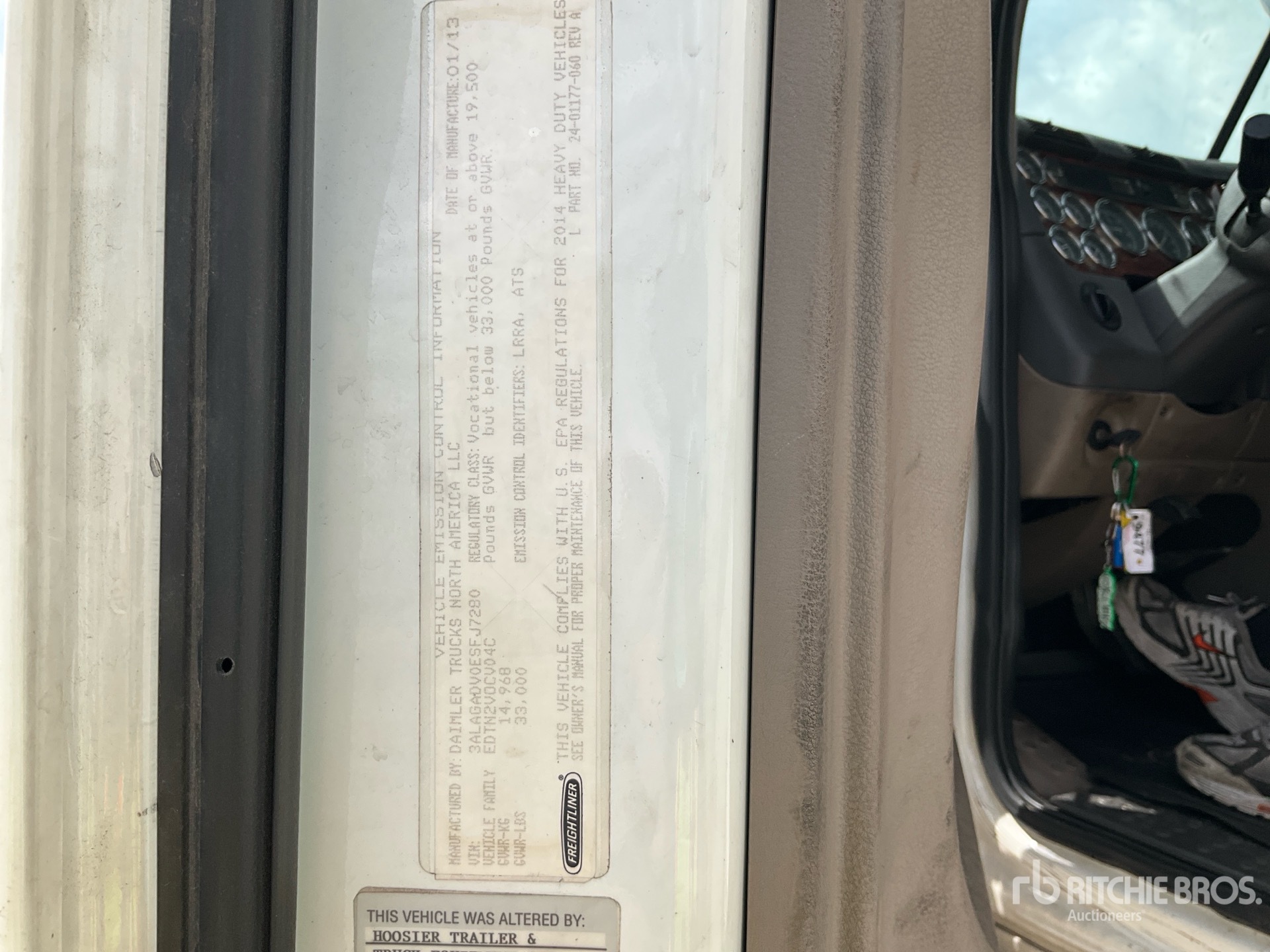 2014 Freightliner Cascadia 113