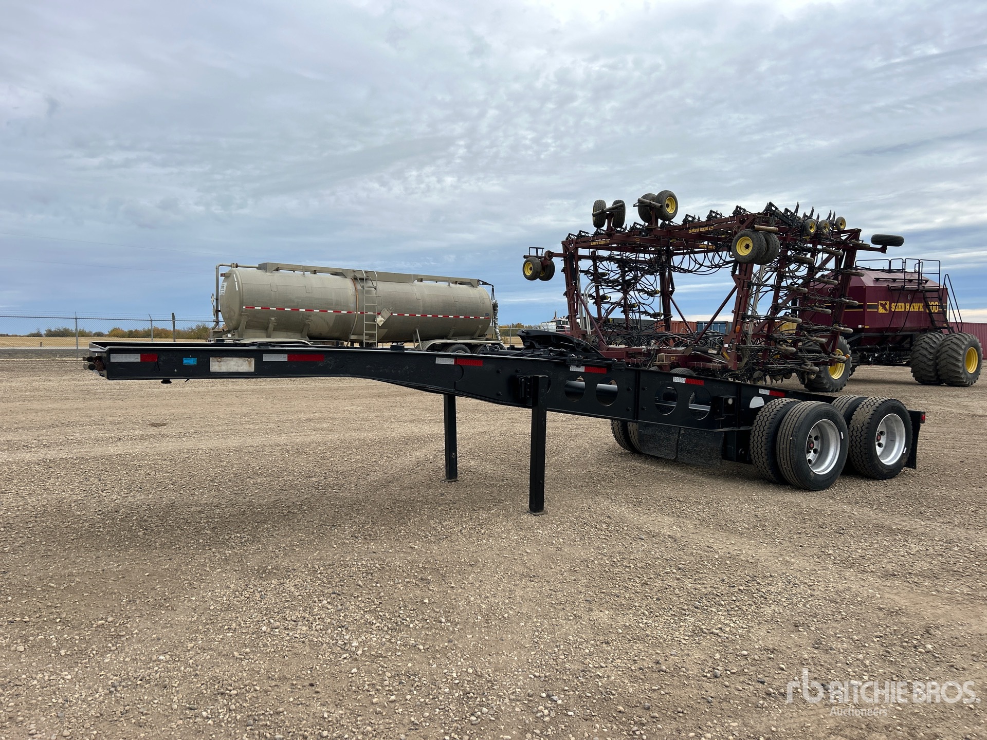 Photo of 2005 Arctic T/A