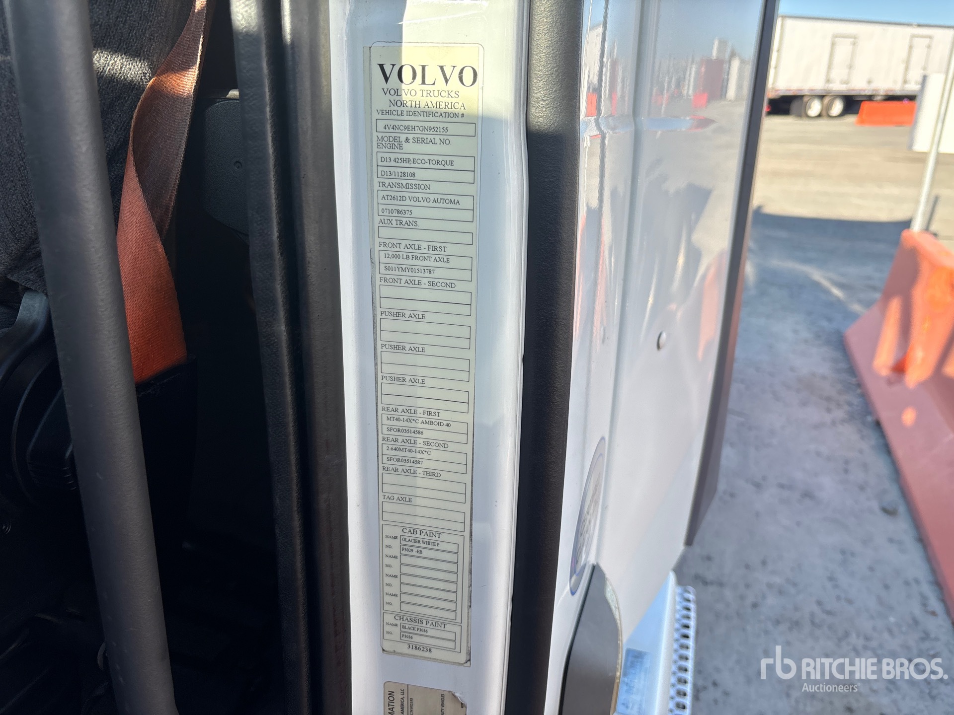 2016 Volvo VNL64T-300