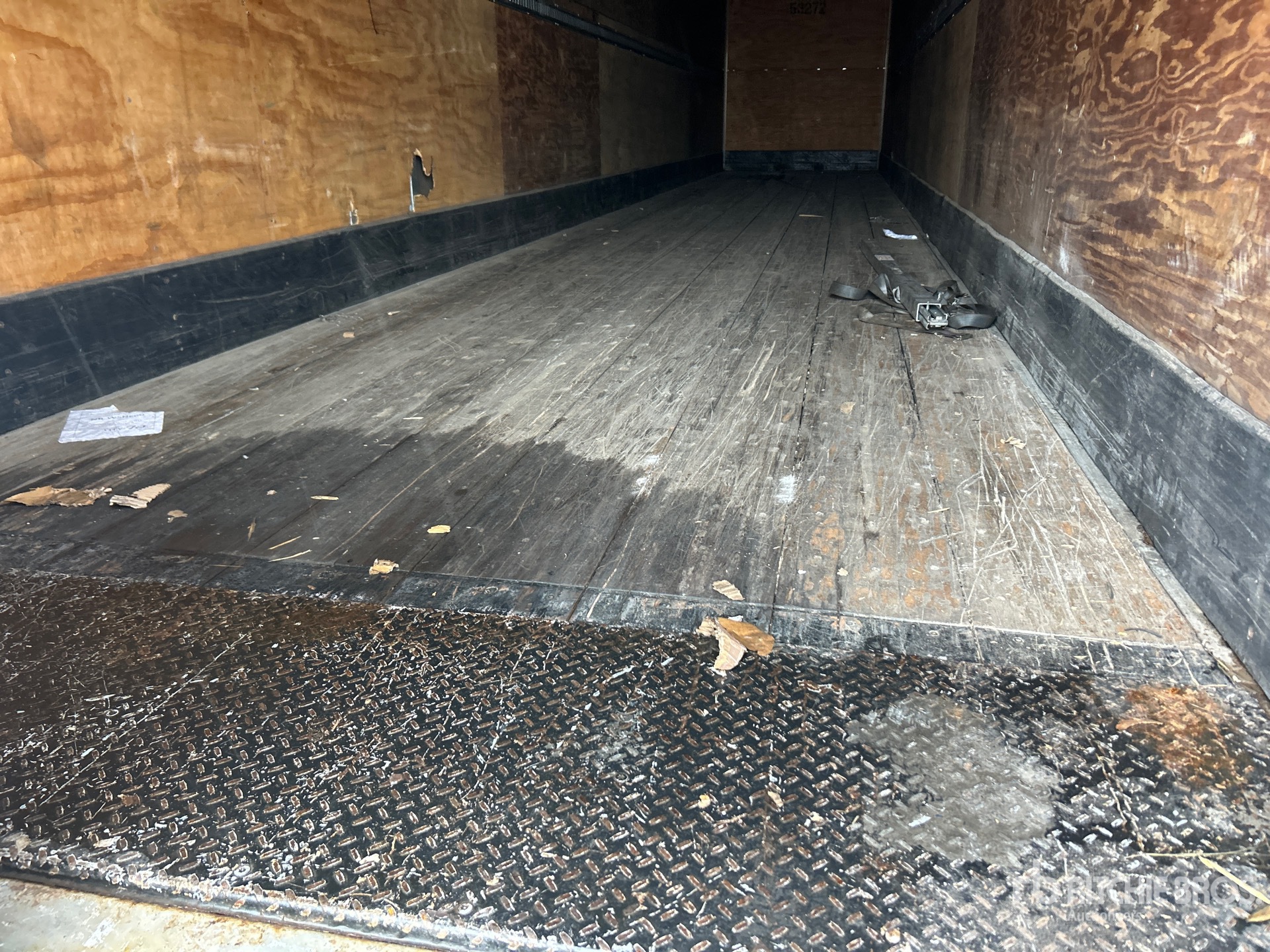 2003 Vanco 53 ft x 102 in T/A