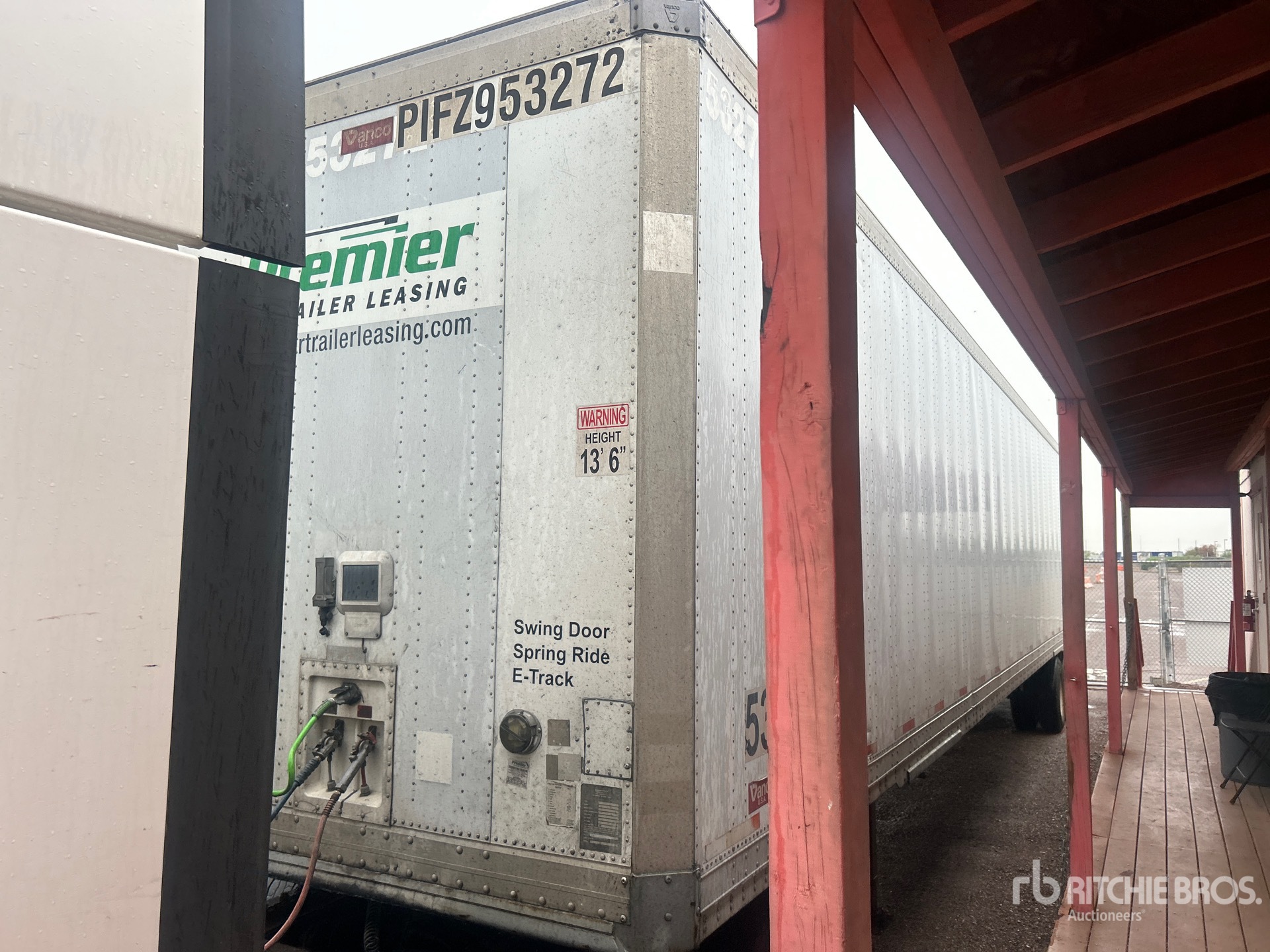 2003 Vanco 53 ft x 102 in T/A