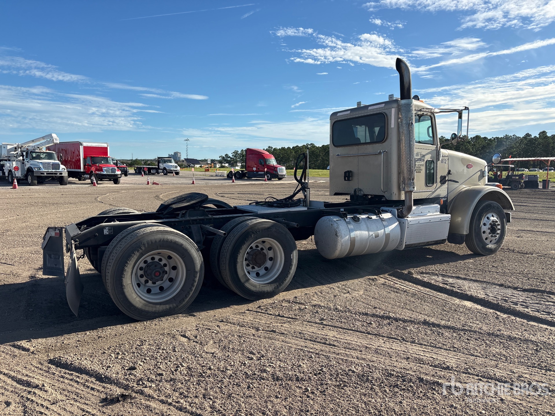 2015 Peterbilt 365
