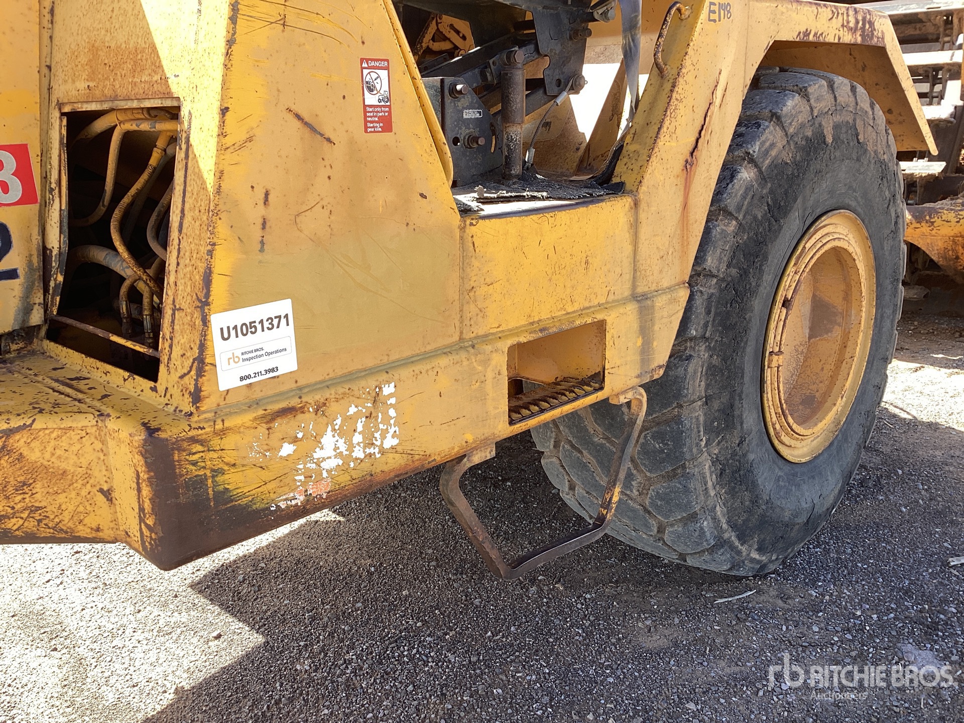 1980 John Deere 762