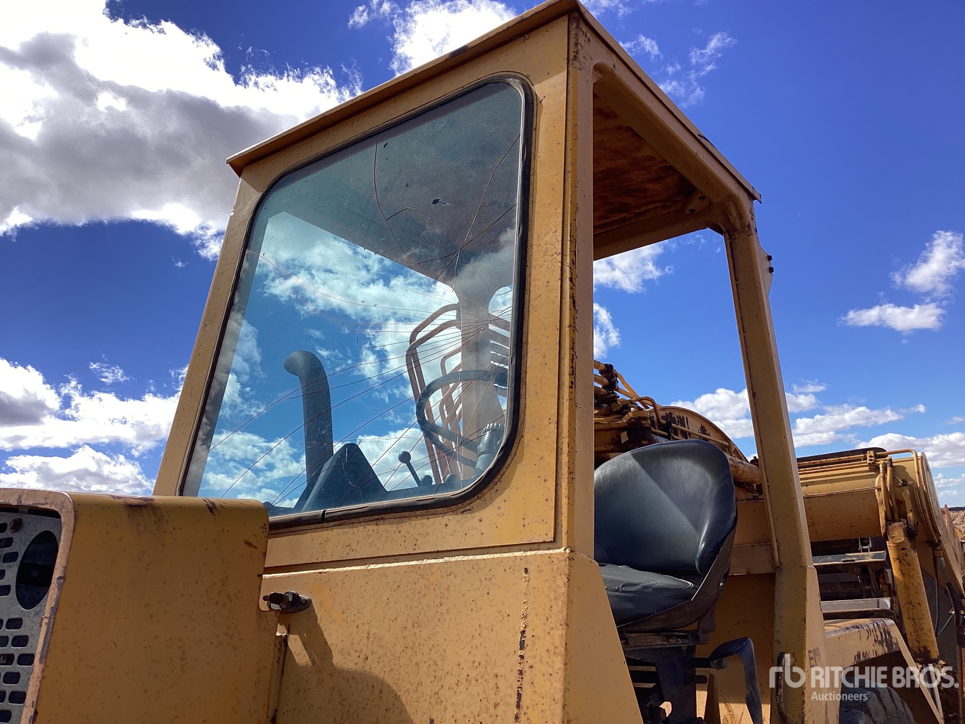 1980 John Deere 762