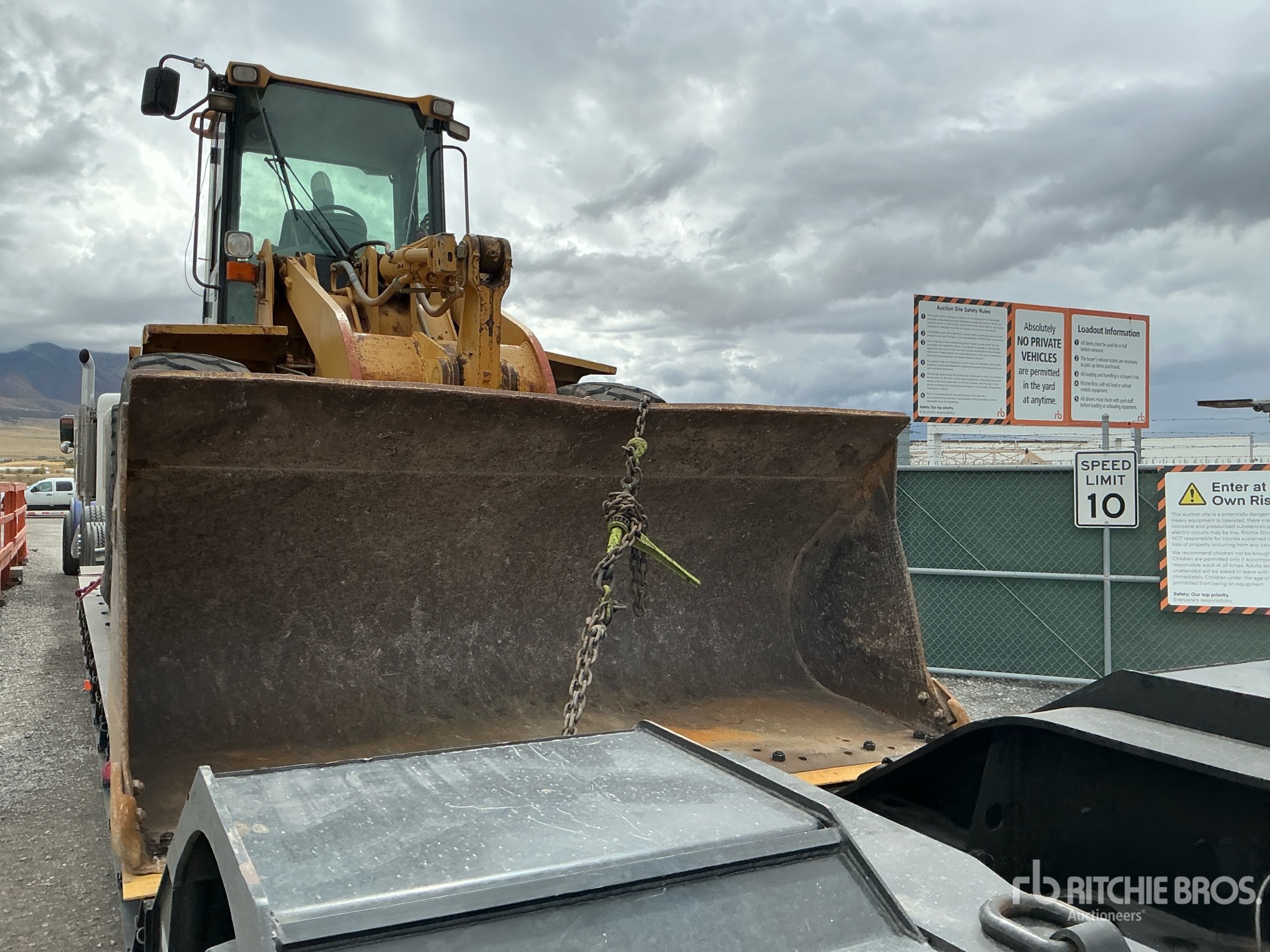 1999 Caterpillar 938G