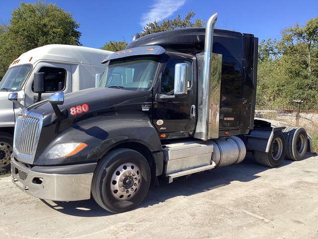 2019 International LT625 6x4 T/A Sleeper Truck Tractor