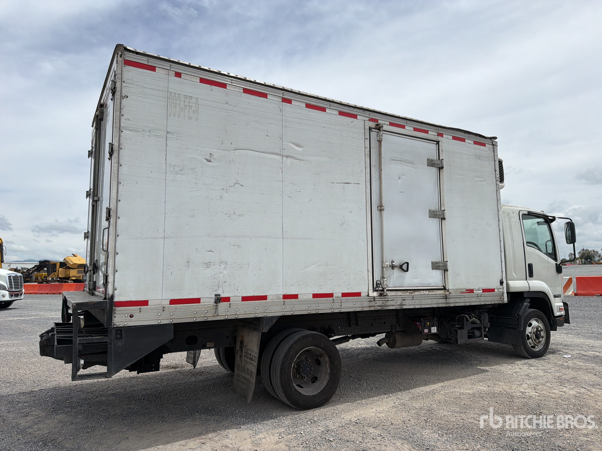2020 Isuzu FTR
