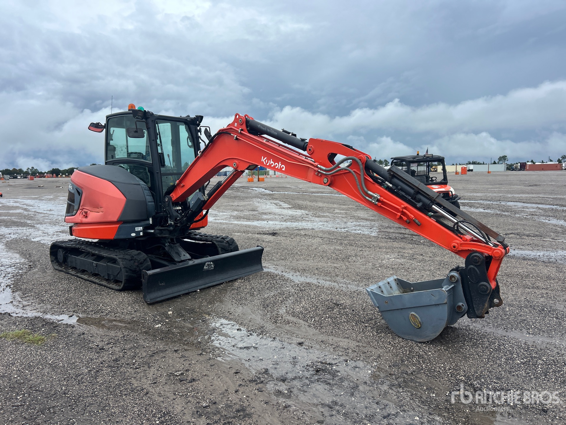 2022 Kubota U56-5
