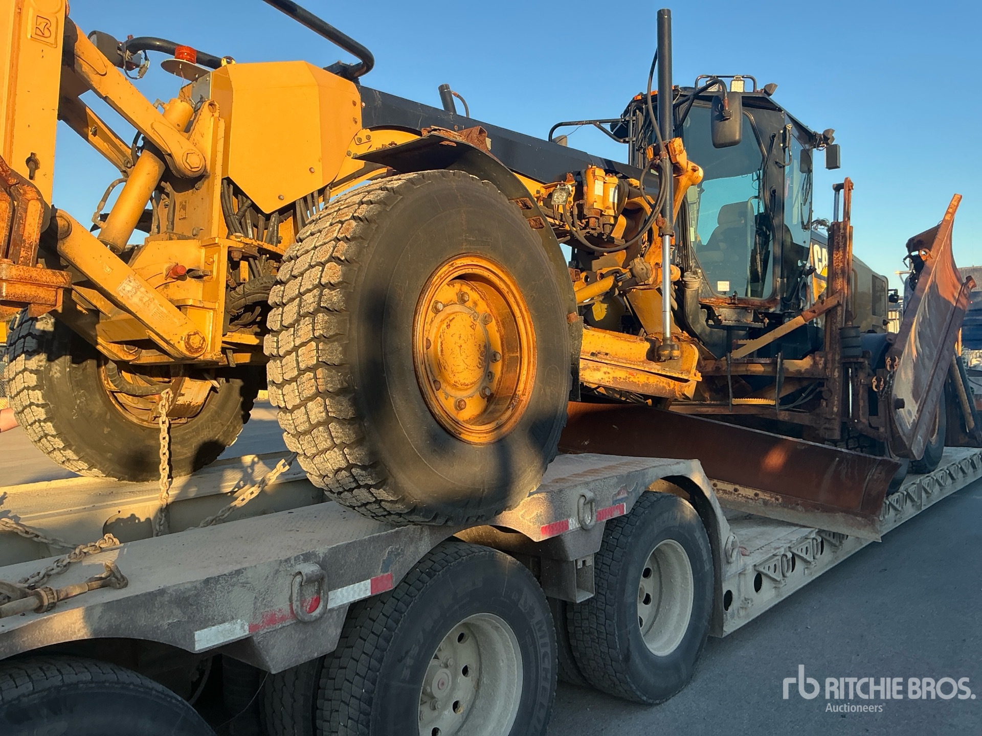 2013 Caterpillar 12M2