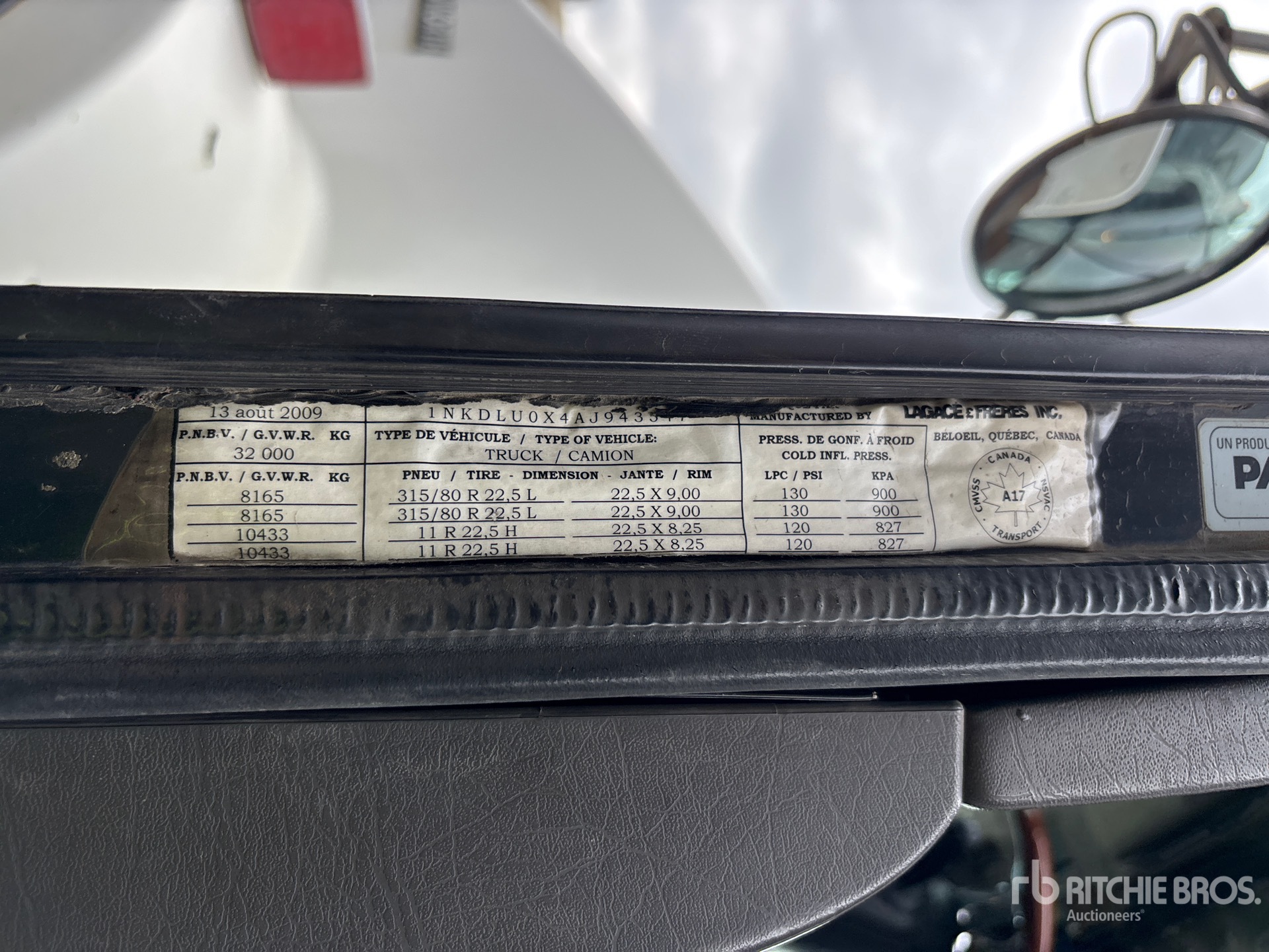 2010 Kenworth T800