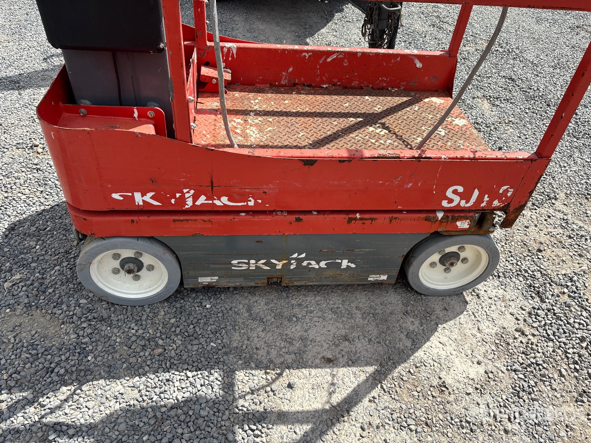 2016 Skyjack SJ12