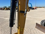 Hydraulics with Auxiliary Hydraulic Plumbing