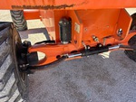 Hydraulics with Frame Leveling Cylinders