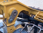 Hydraulics with Bucket Tilt Cylinders