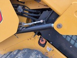 Hydraulics with Loader Lift Cylinders