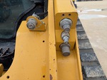 Hydraulics with Auxiliary Hydraulic Plumbing