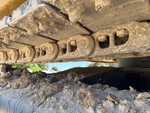 Undercarriage with Right Track Links