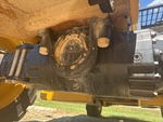 Drivetrain with Front Axle Oscillating Pin