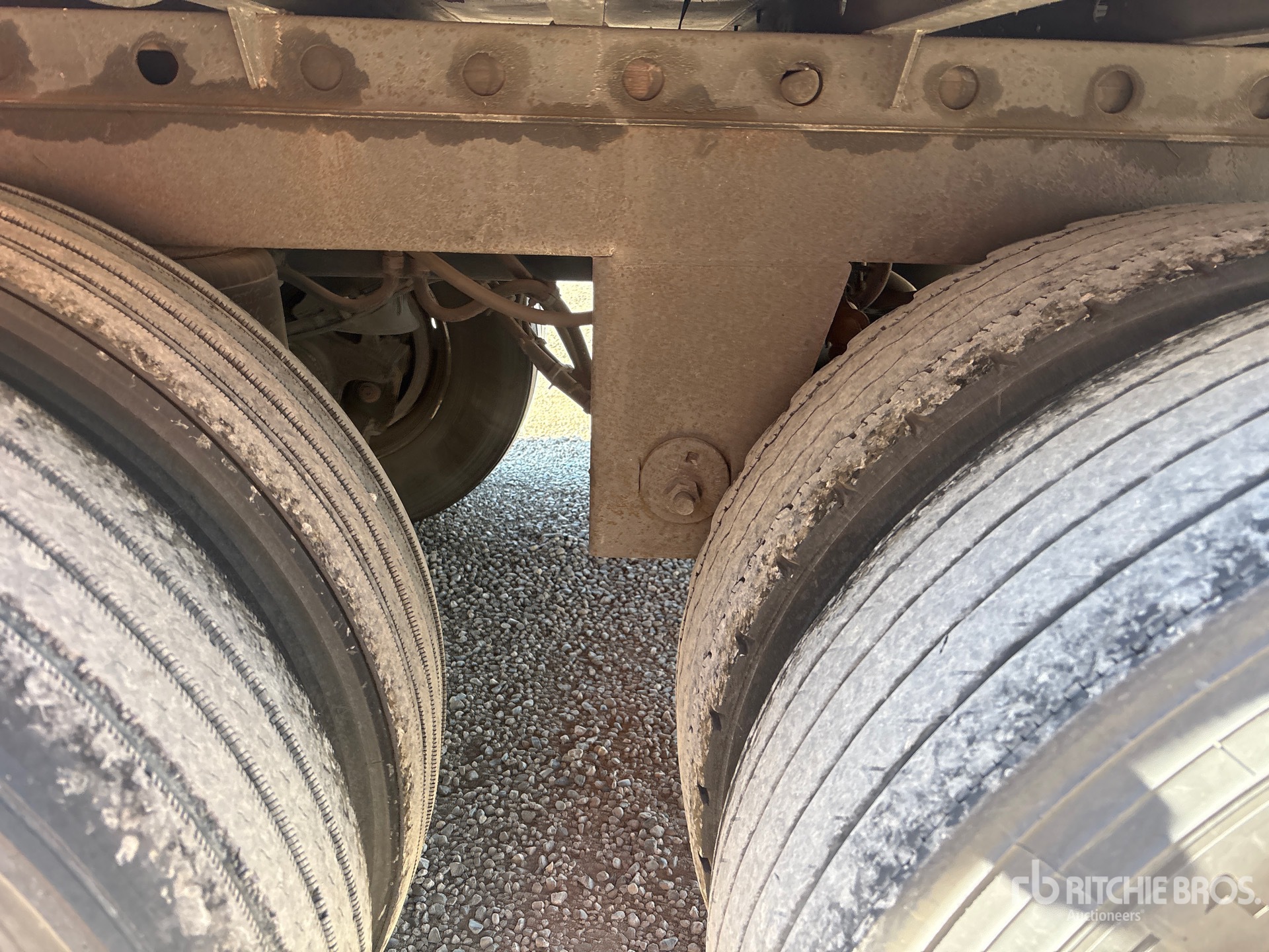2015 Utility VS2RA