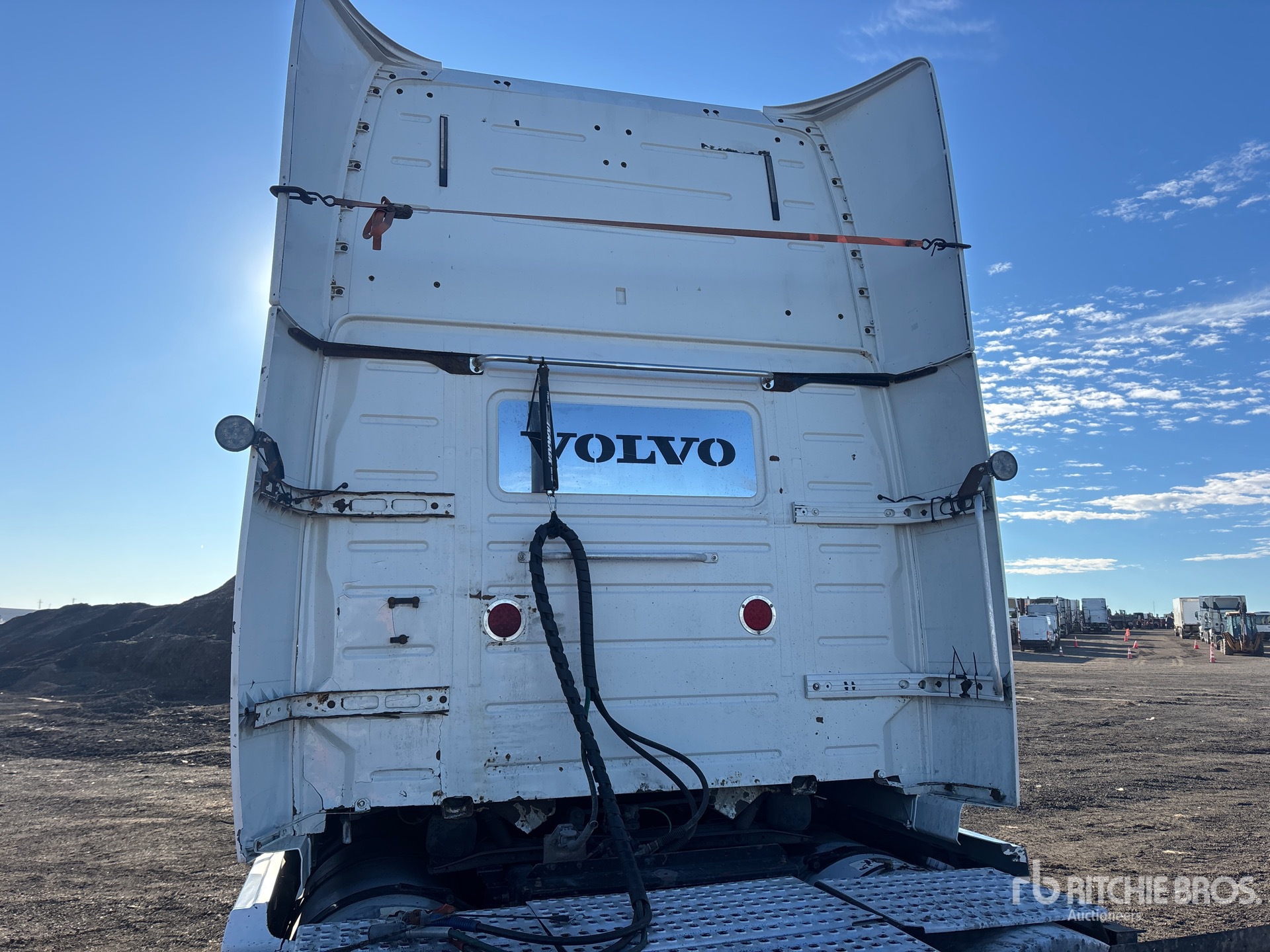 2015 Volvo VNL