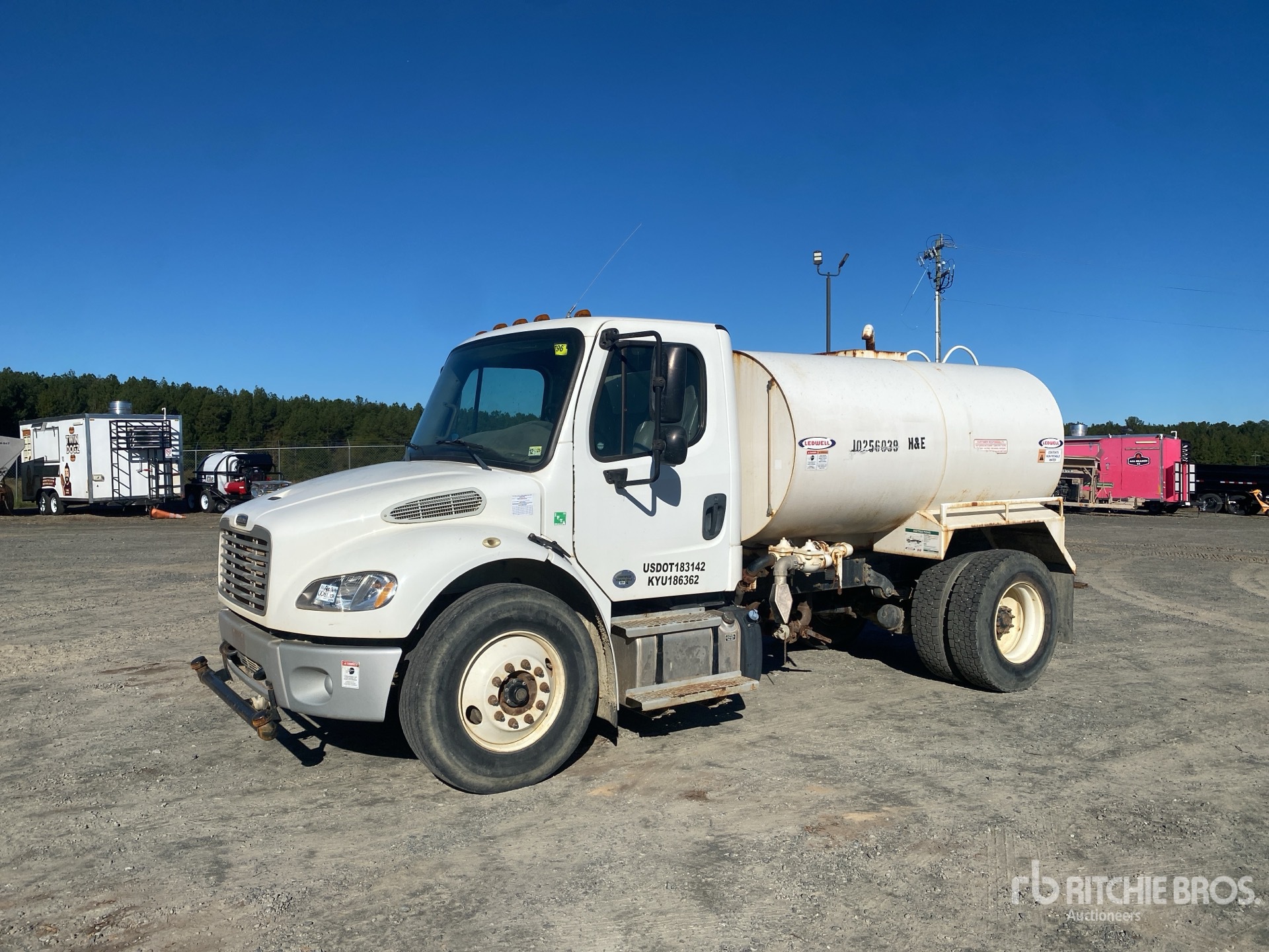 Photo of 2019 Freightliner M2 106