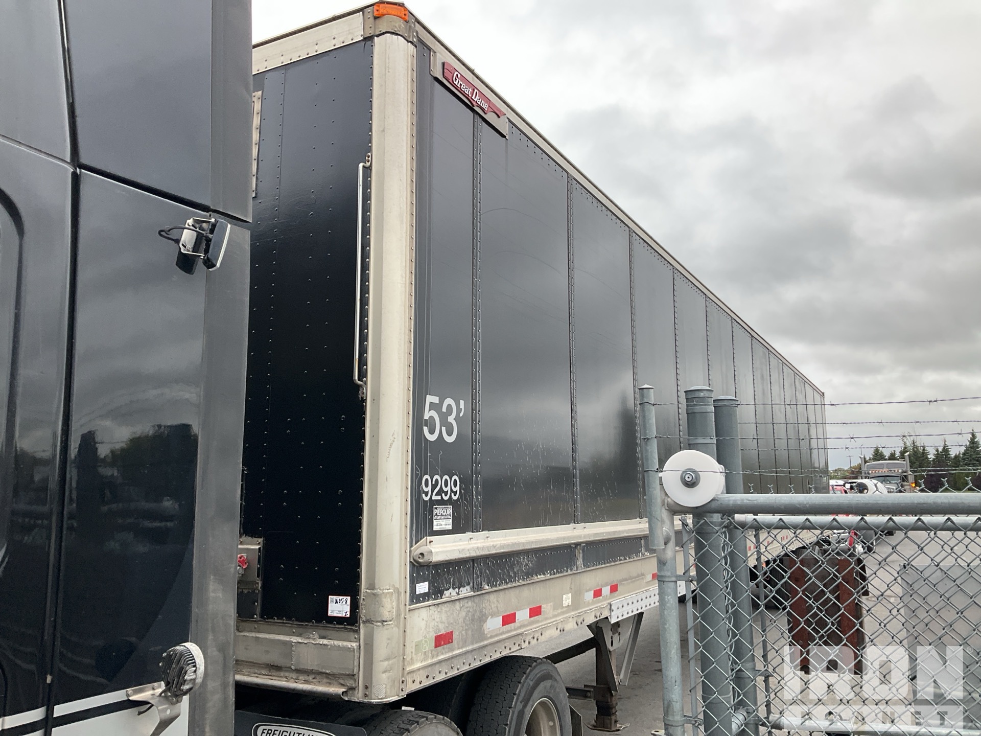 2012 Great Dane 53 FT X 102 IN T/A