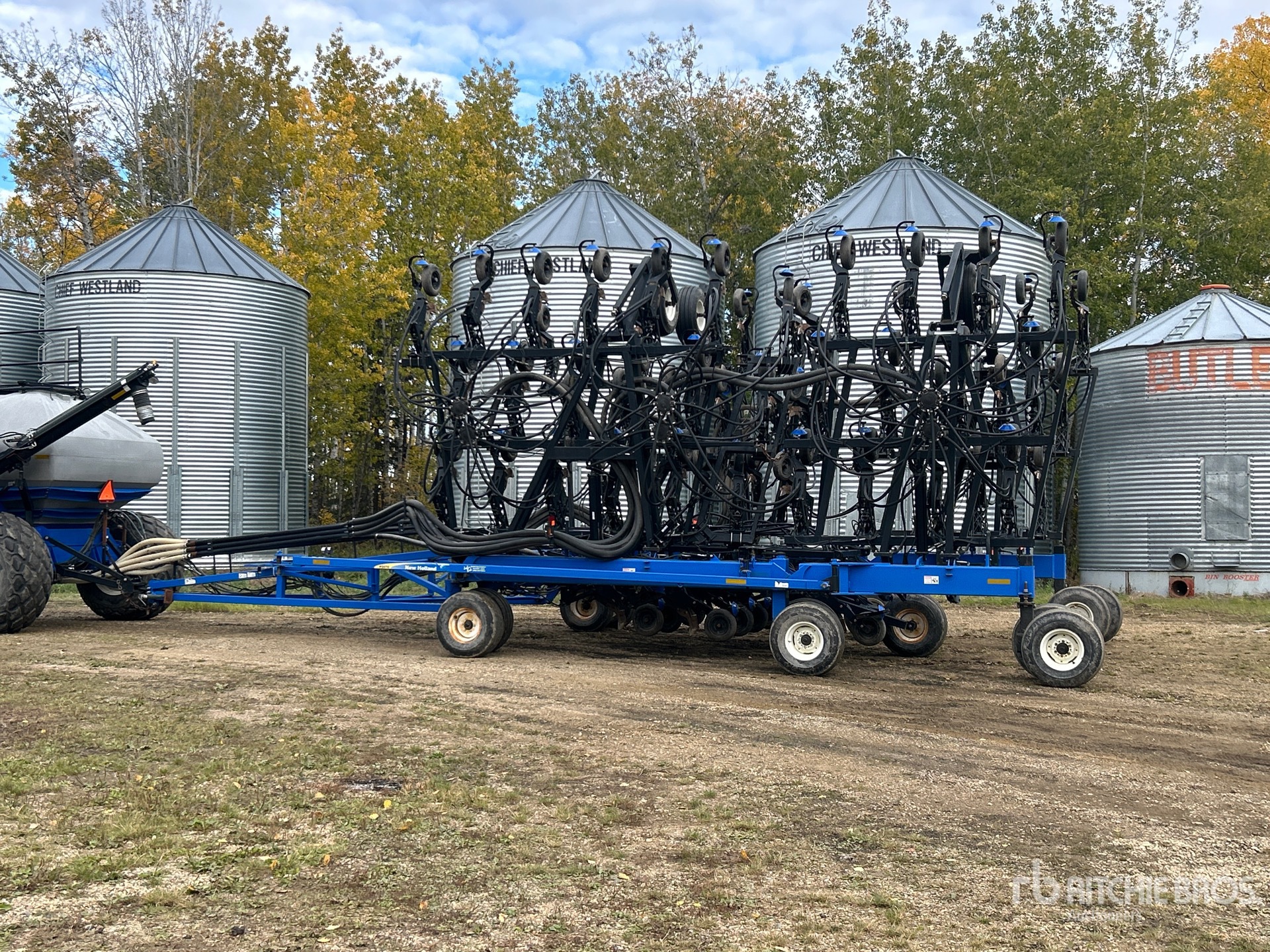 2010 New Holland P2070