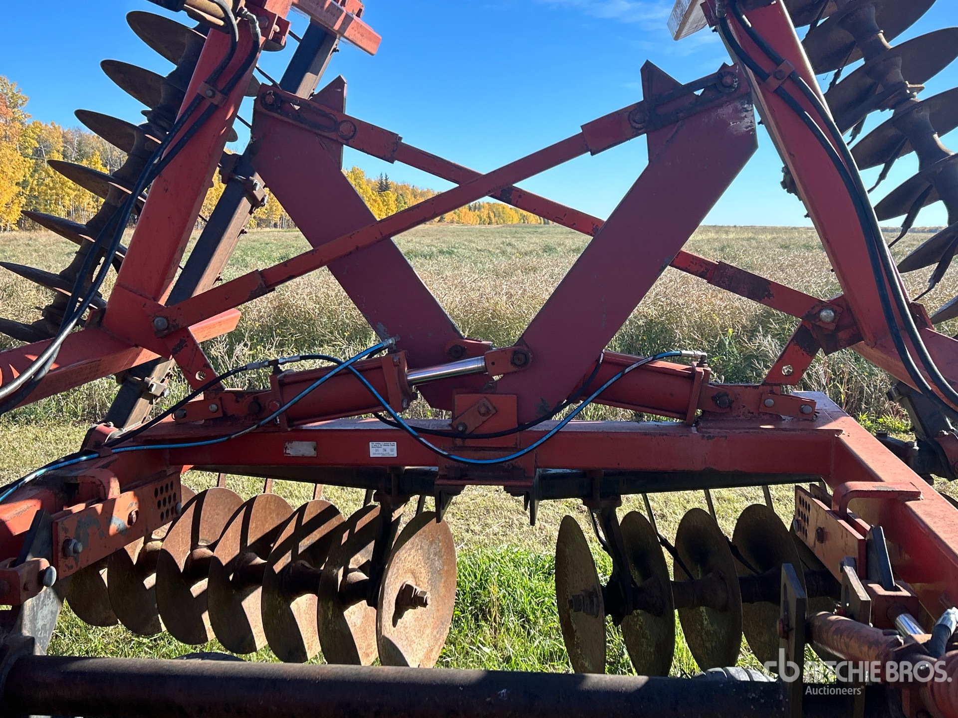 International Harvester 496