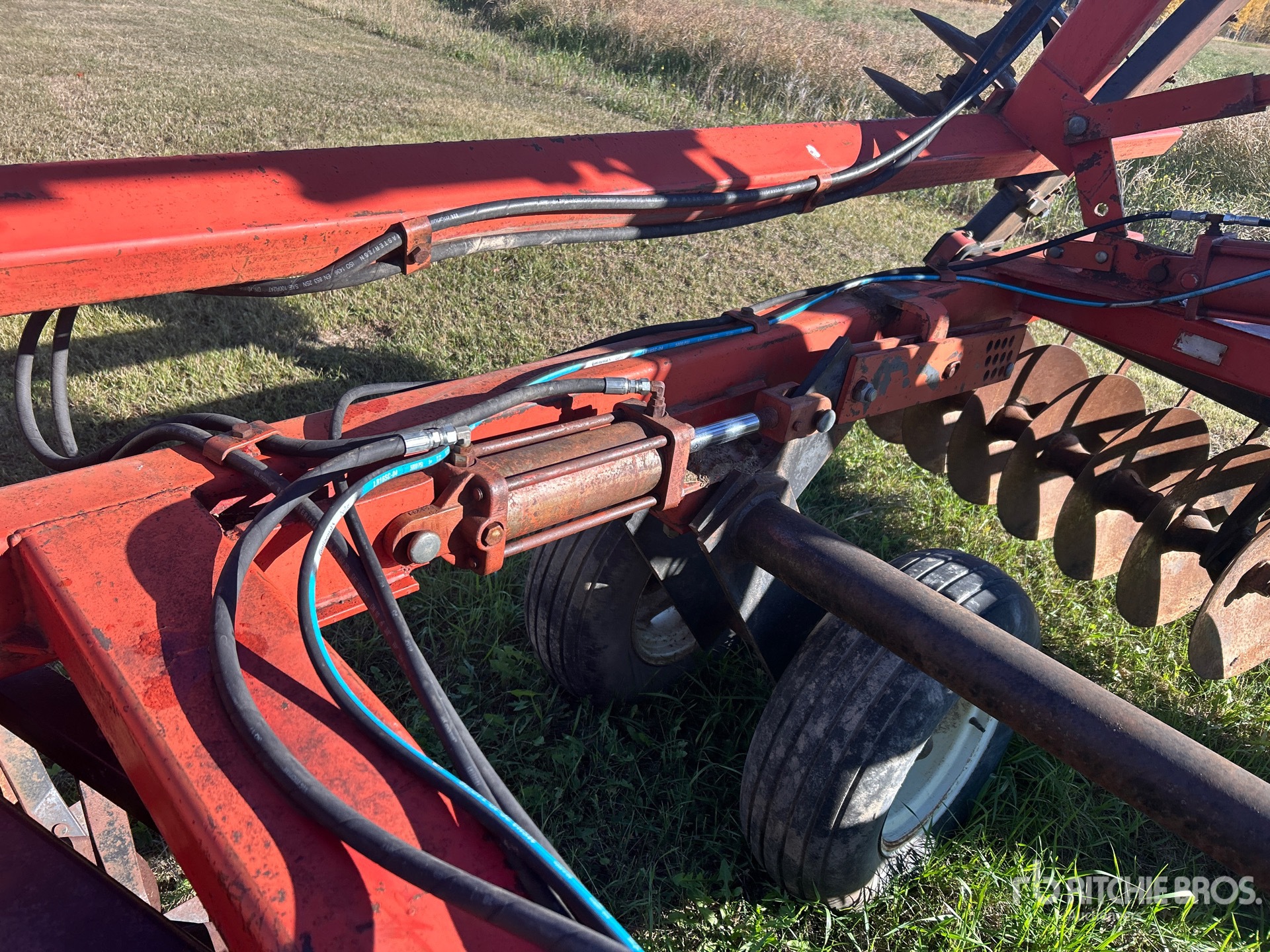 International Harvester 496
