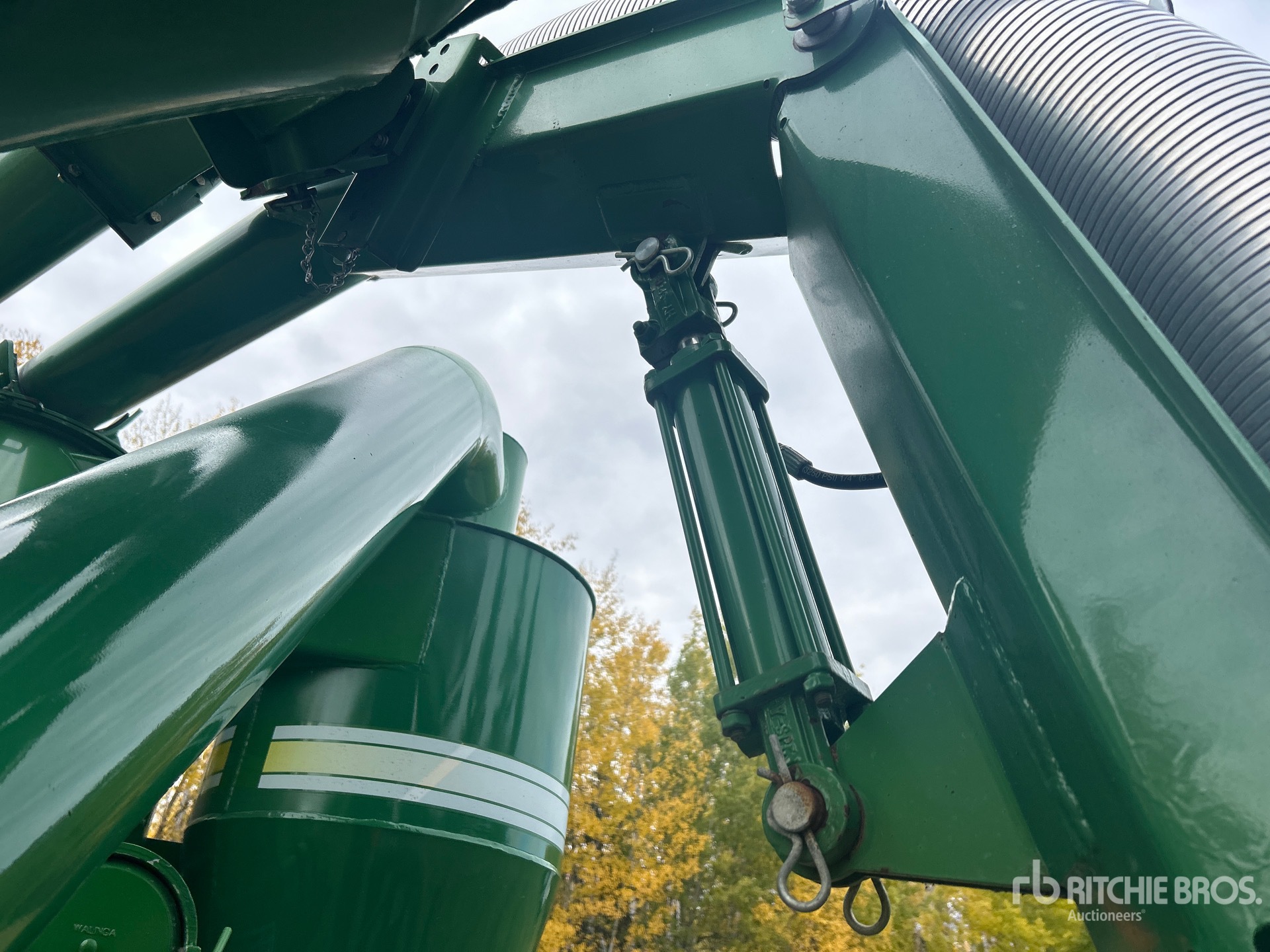 2014 Walinga 6614