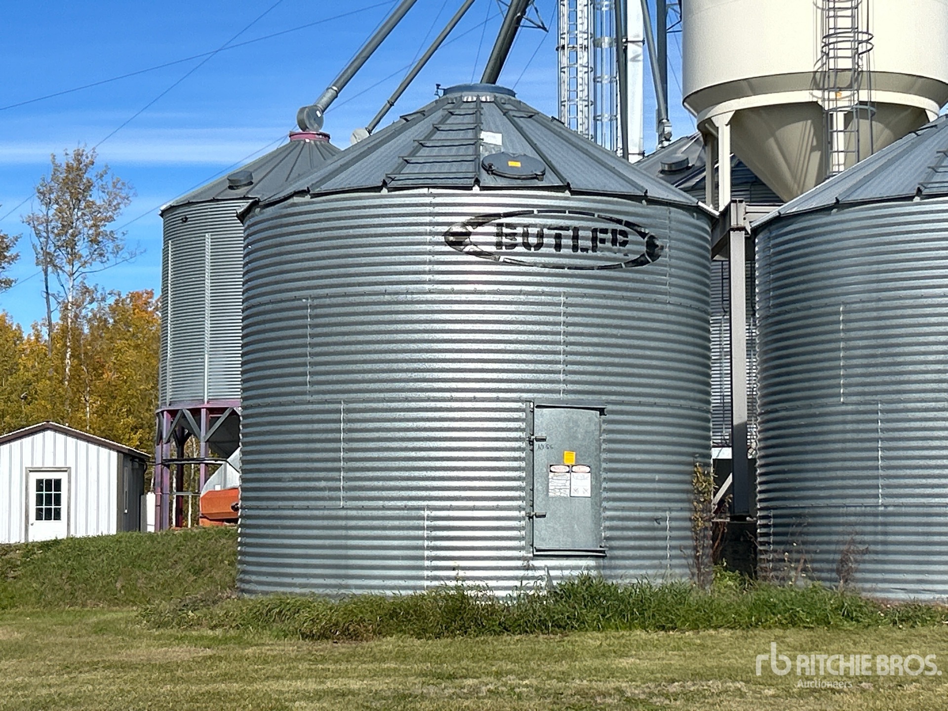 Butler +/- 3200 bu 4 Ring