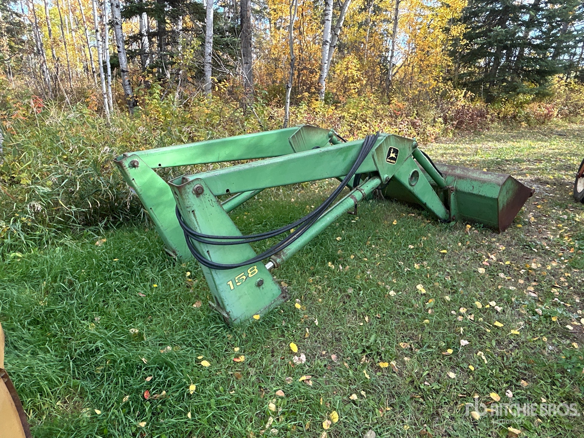 John Deere 158