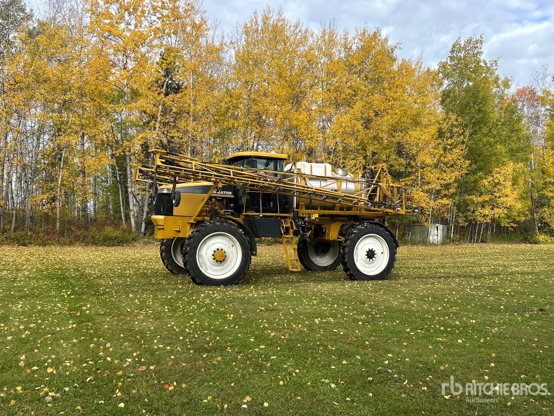 2009 Rogator SSC 1084