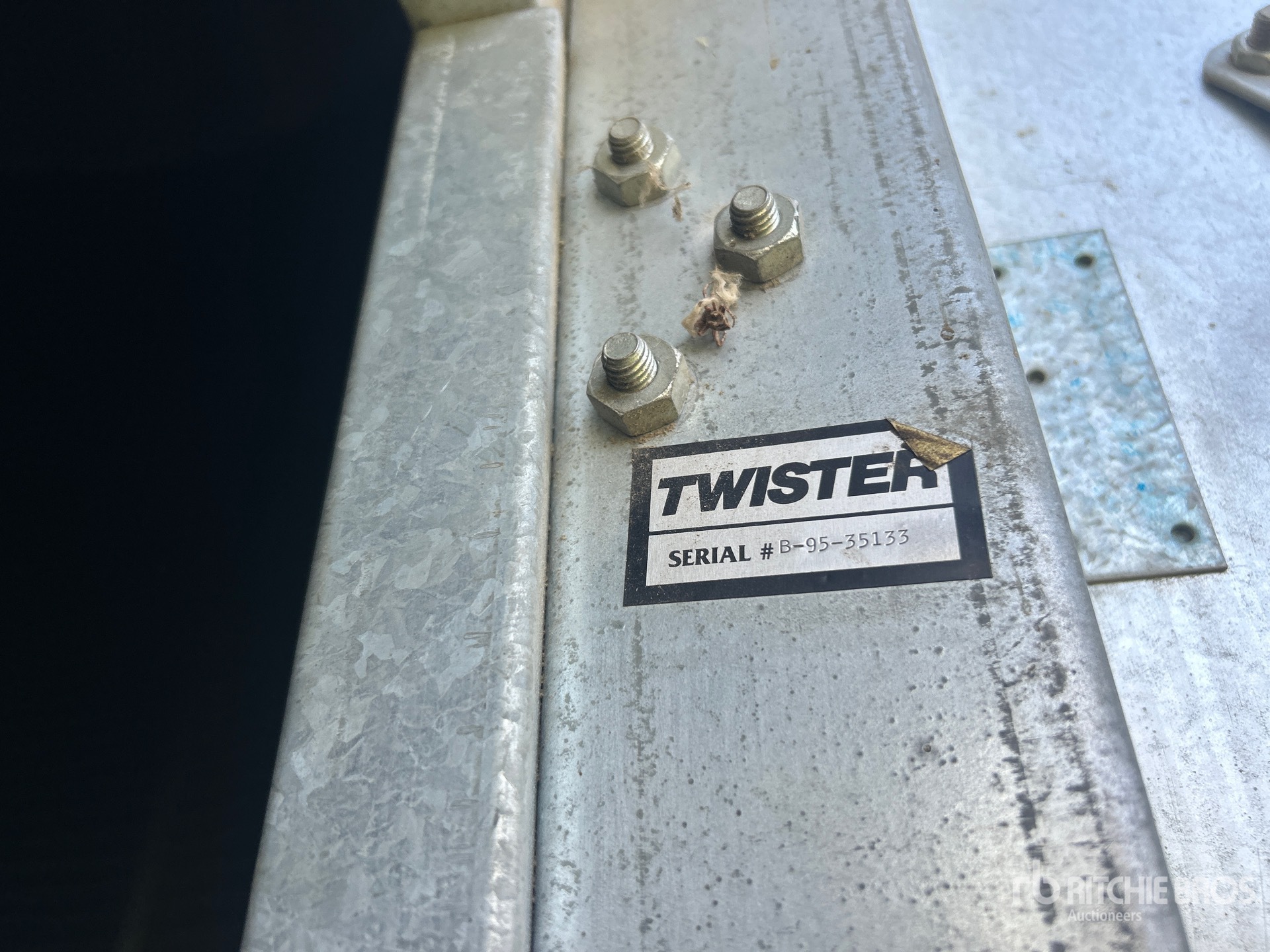 Twister +/- 4400 bu 5 Ring