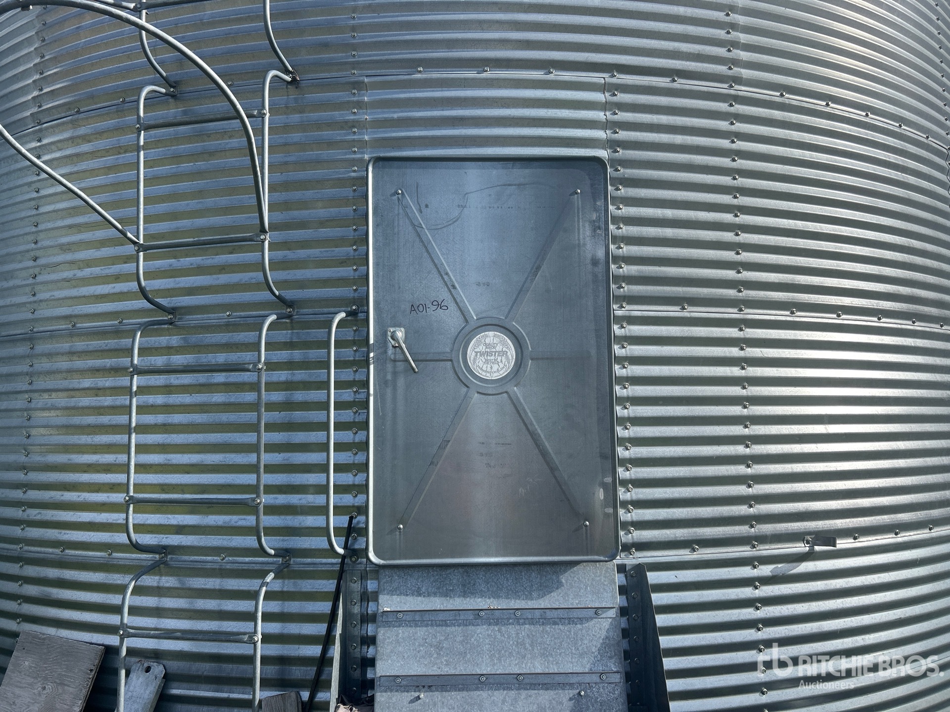 Twister +/- 6700 bu 6 Ring