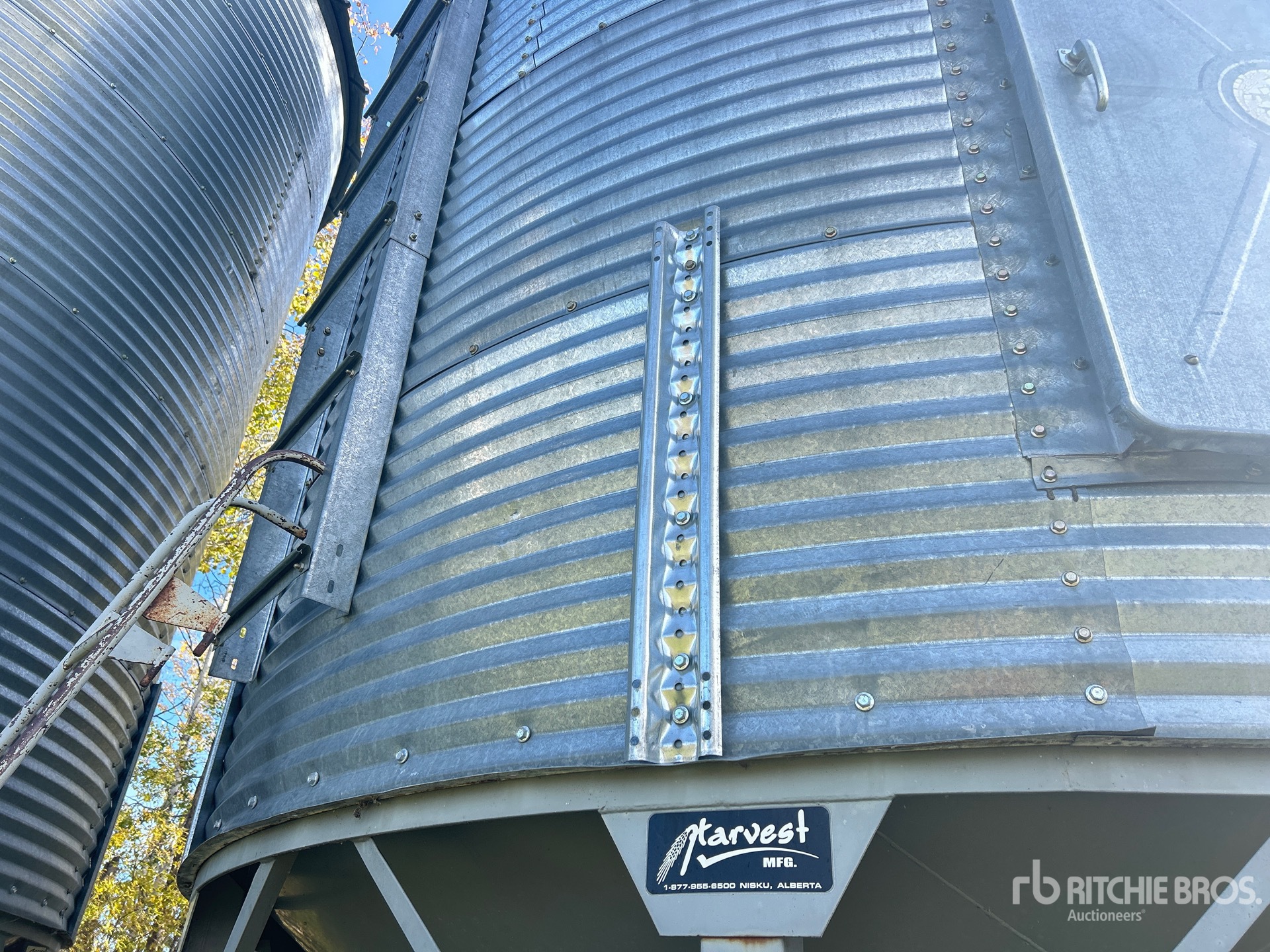 Twister +/- 2100 bu 5 Ring Hopper