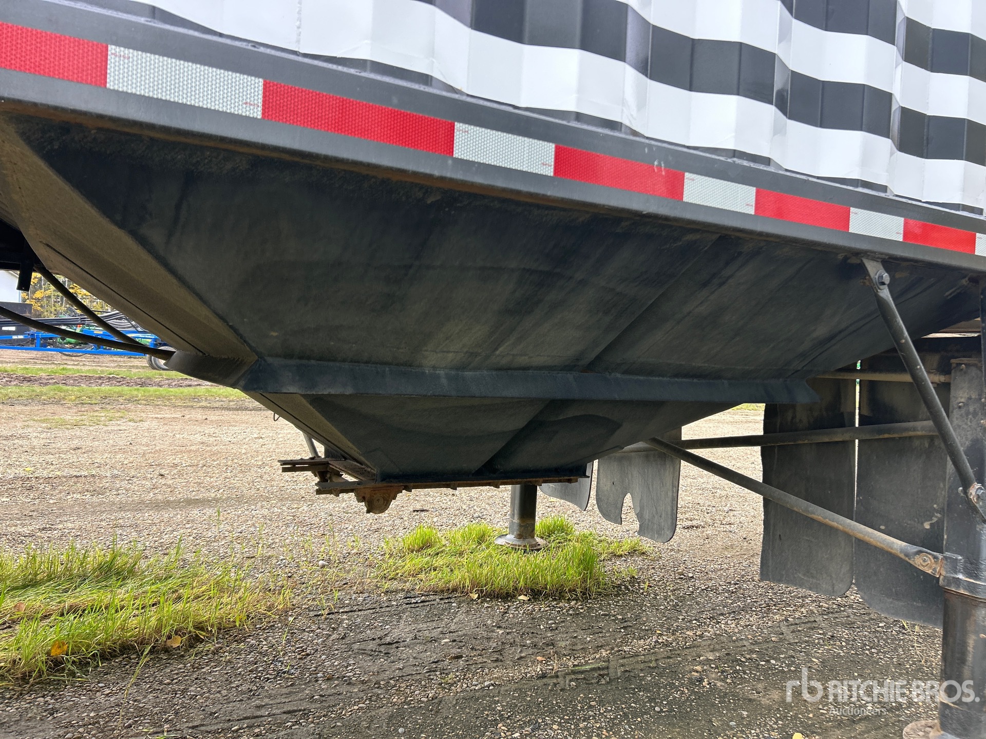2001 Doepker 42 ft Tri/A